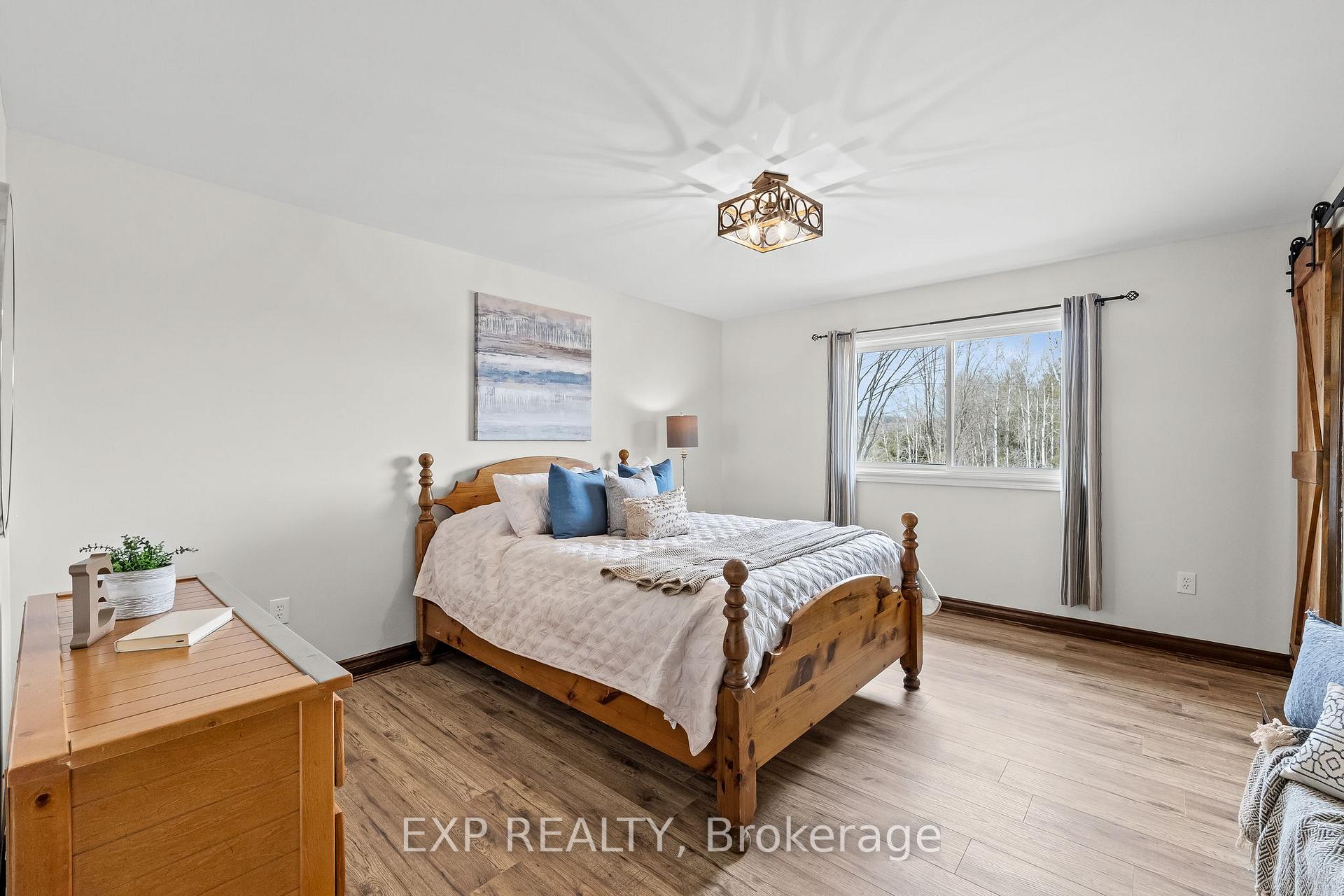 Photo 27 of 667 Ford Crescent, Cavan Monaghan, Cavan Twp — HOMEH