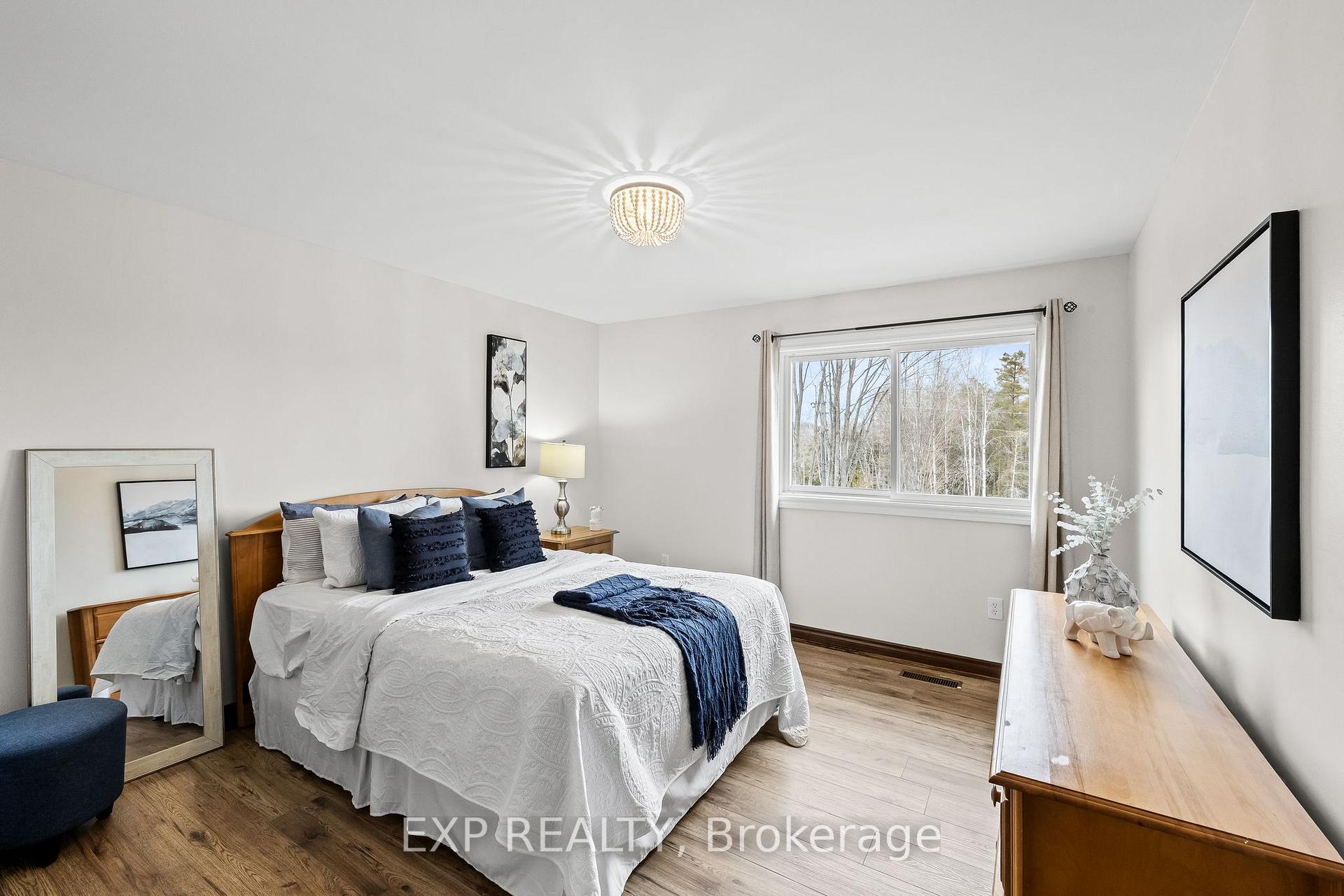 Photo 28 of 667 Ford Crescent, Cavan Monaghan, Cavan Twp — HOMEH