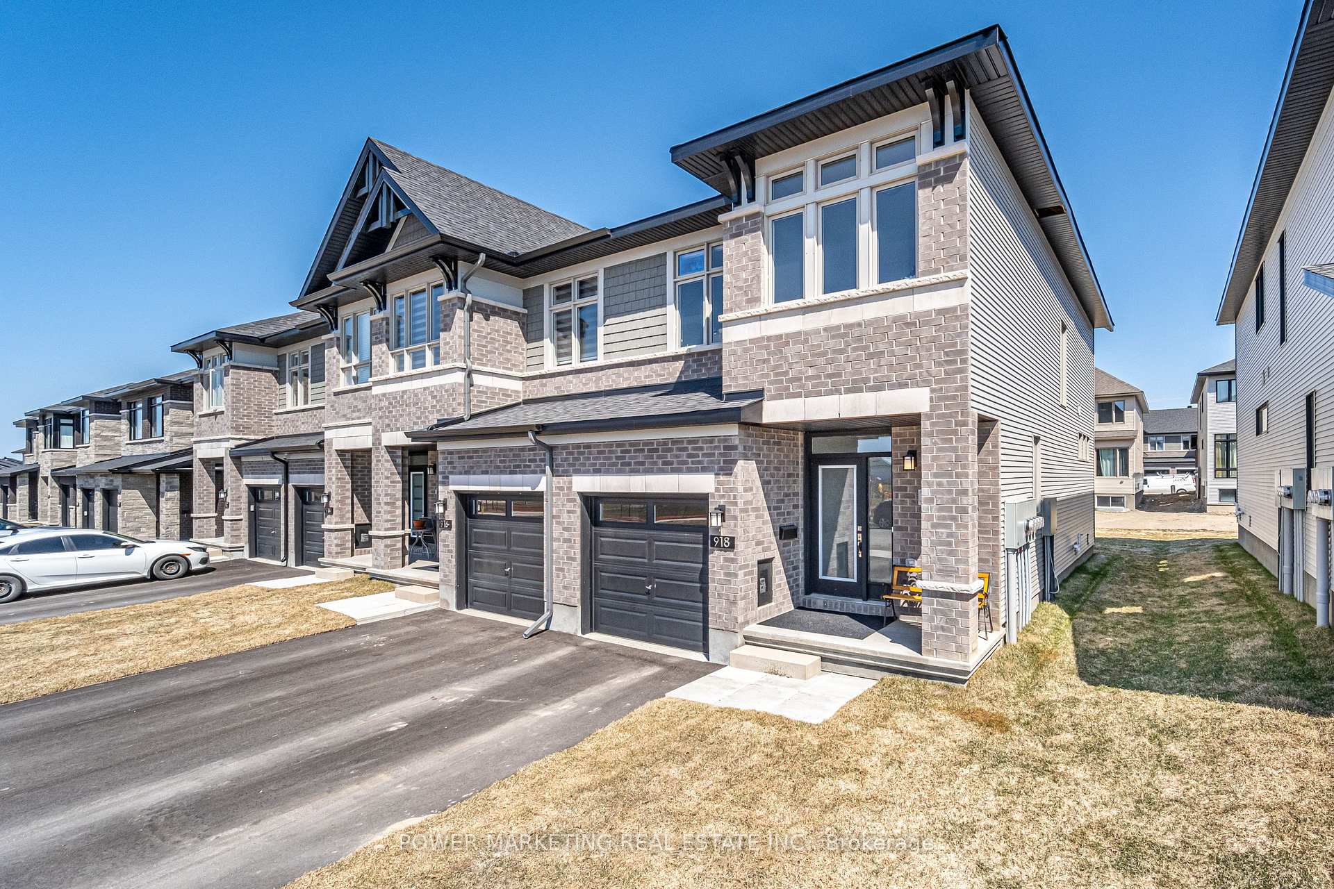 Photo 1 of 918 Brian Good Avenue, Ottawa, Riverside South/Gloucester Glen — HOMEH