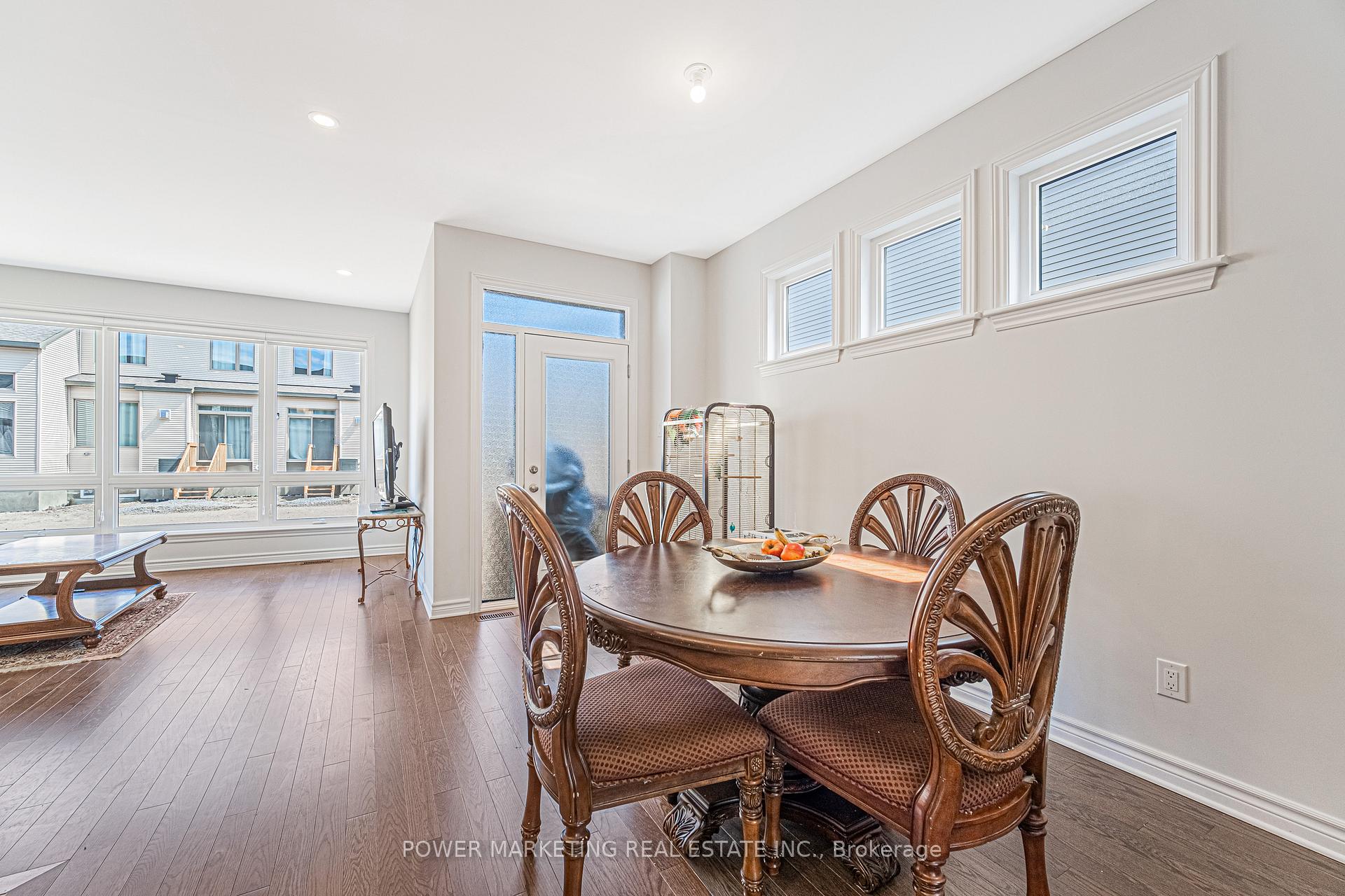 Photo 21 of 918 Brian Good Avenue, Ottawa, Riverside South/Gloucester Glen — HOMEH