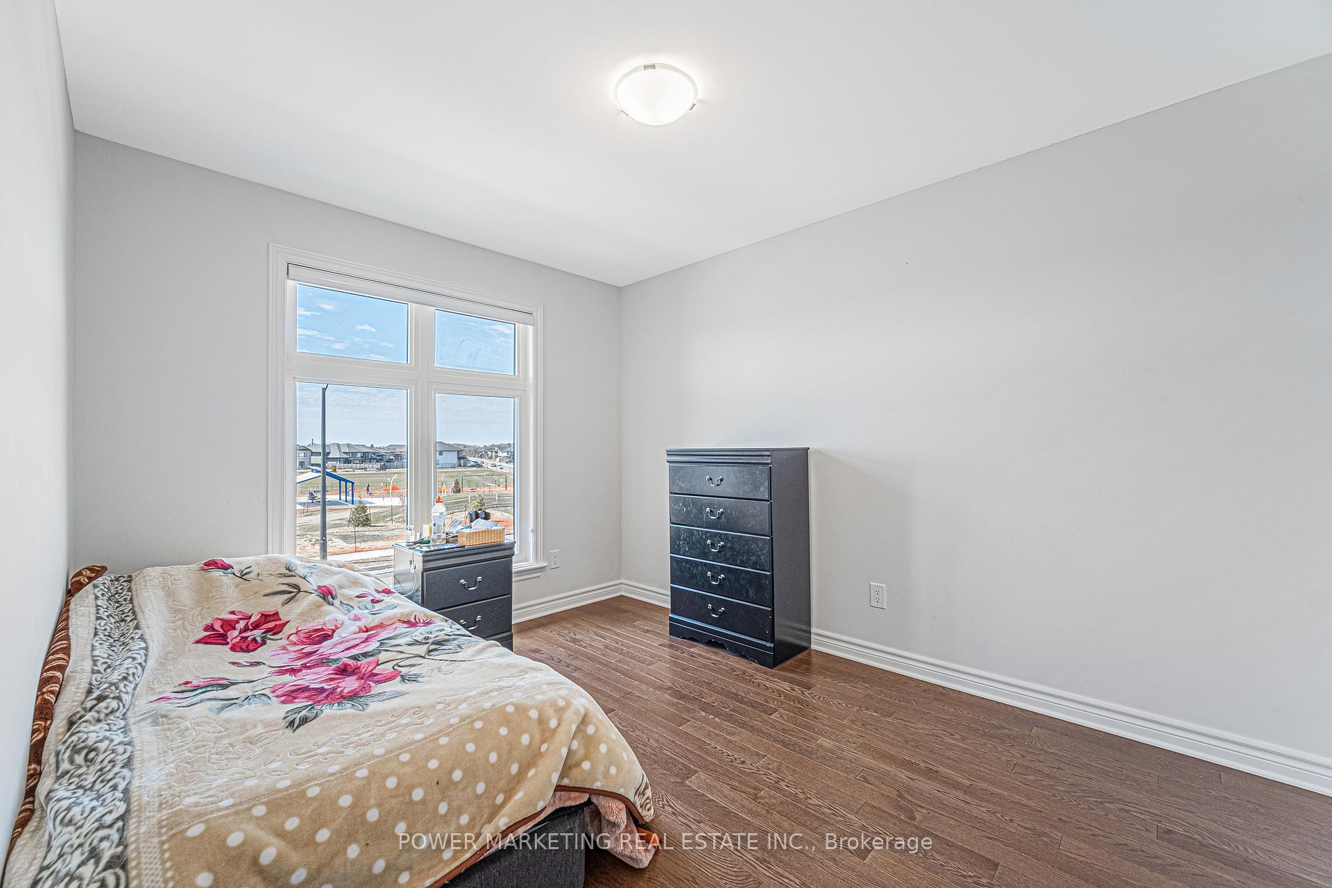 Photo 29 of 918 Brian Good Avenue, Ottawa, Riverside South/Gloucester Glen — HOMEH