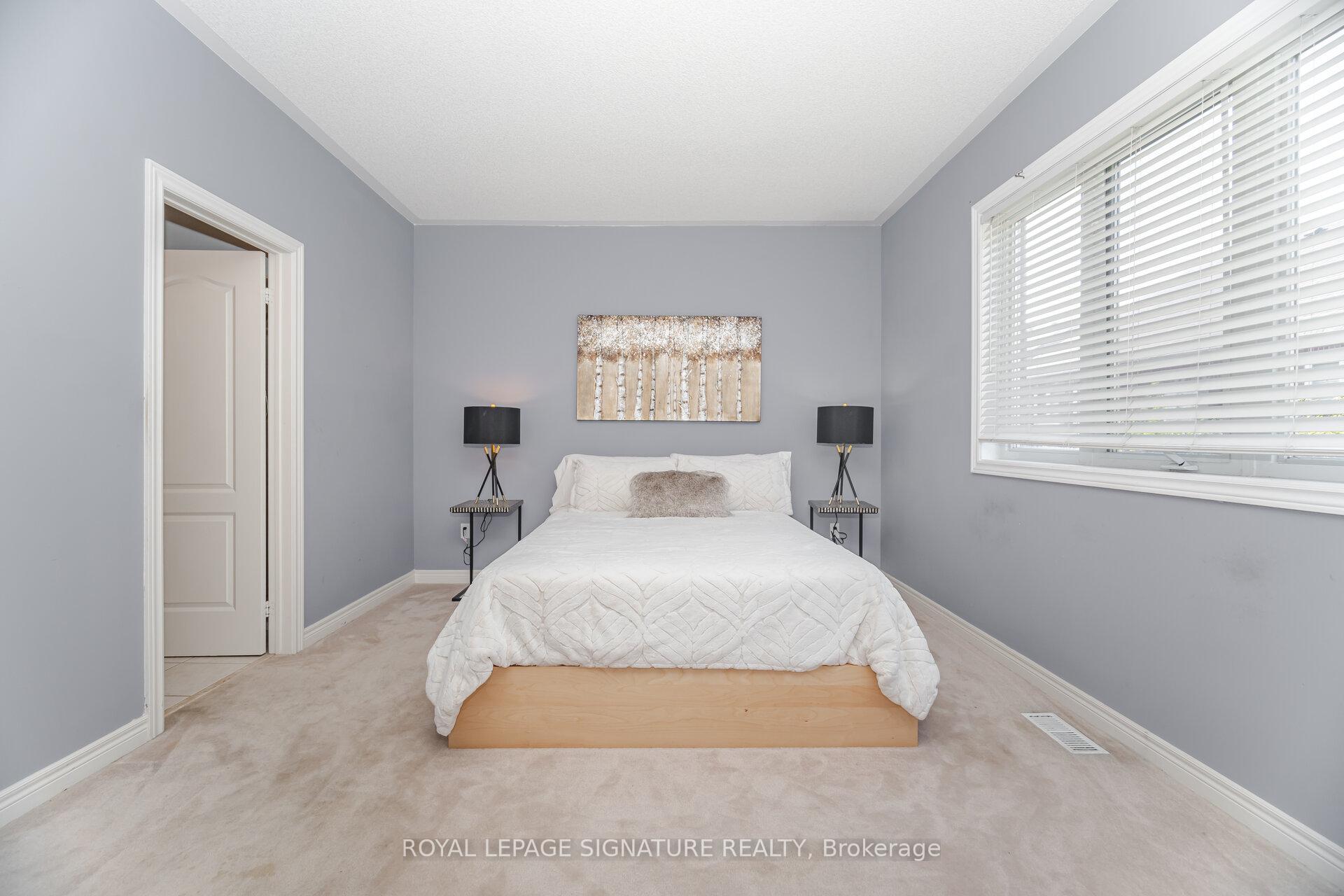 Photo 19 of 10 Banks Drive, Brampton, Vales of Castlemore — HOMEH