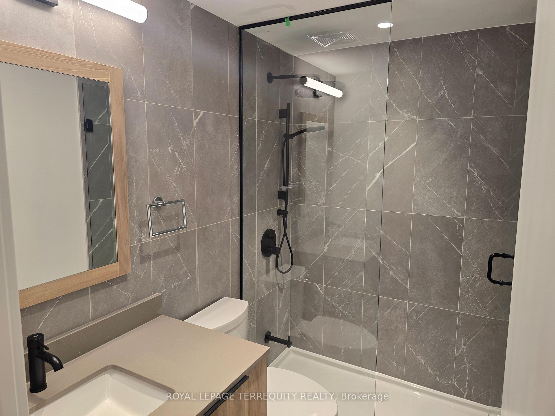 Photo 10 of Unit 402, 1037 The Queensway, Etobicoke, Islington-City Centre West — HOMEH