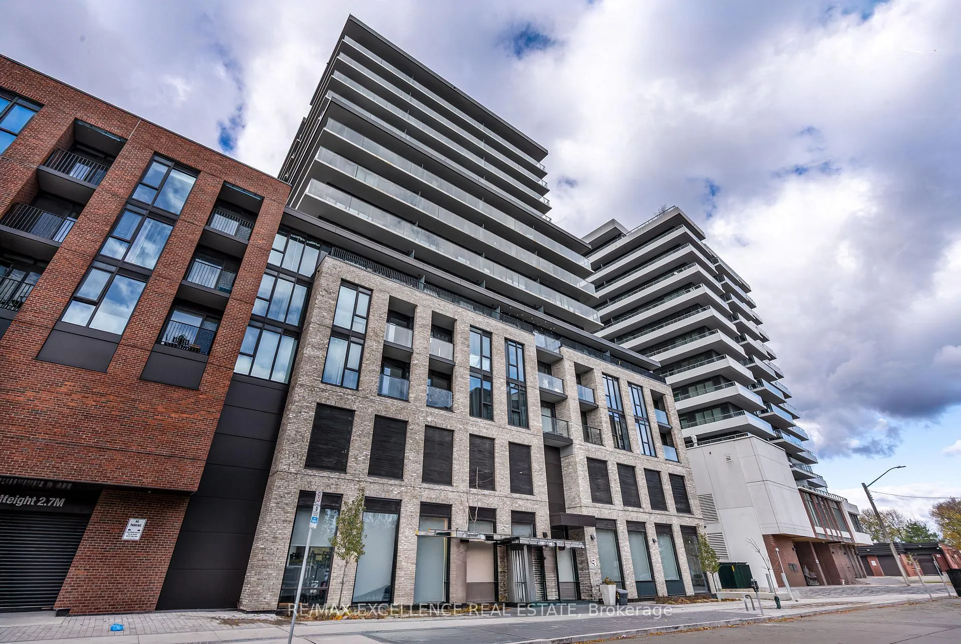 Front of Unit 505, 1 jarvis Street