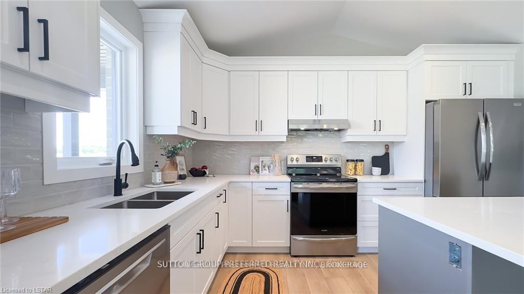 Photo 7 of 238 Beech Street, Central Huron, Clinton — HOMEH