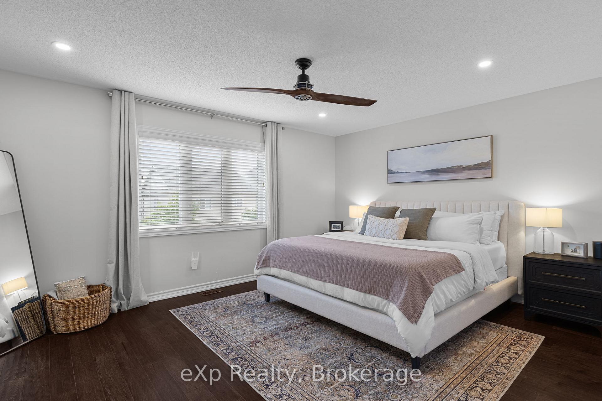 Photo 20 of 63 Decarolis Crescent, Essa, Angus — HOMEH