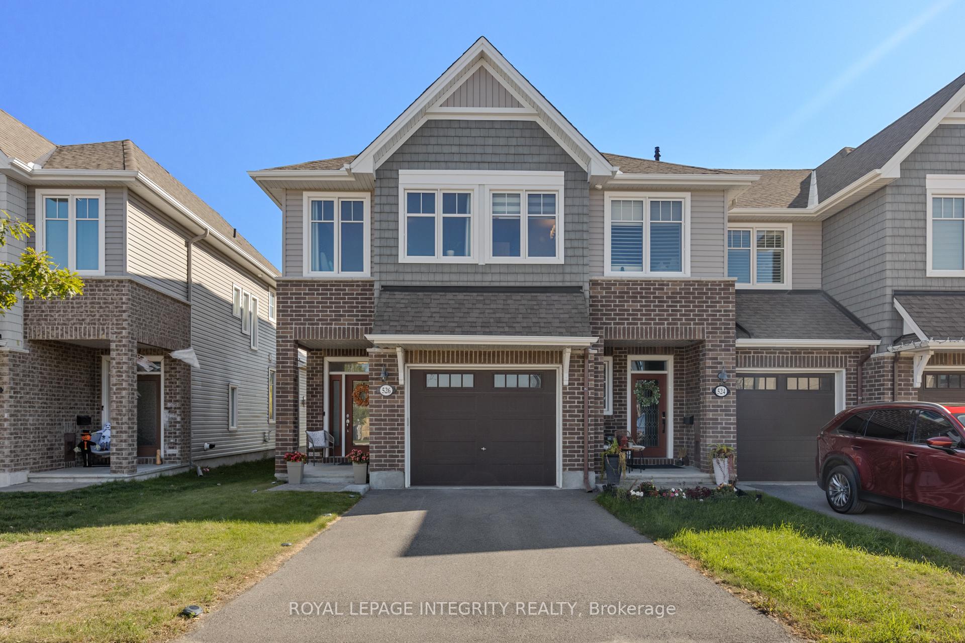 Photo 1 of 526 Jackdaw Avenue, Ottawa, Barrhaven - Half Moon Bay — HOMEH