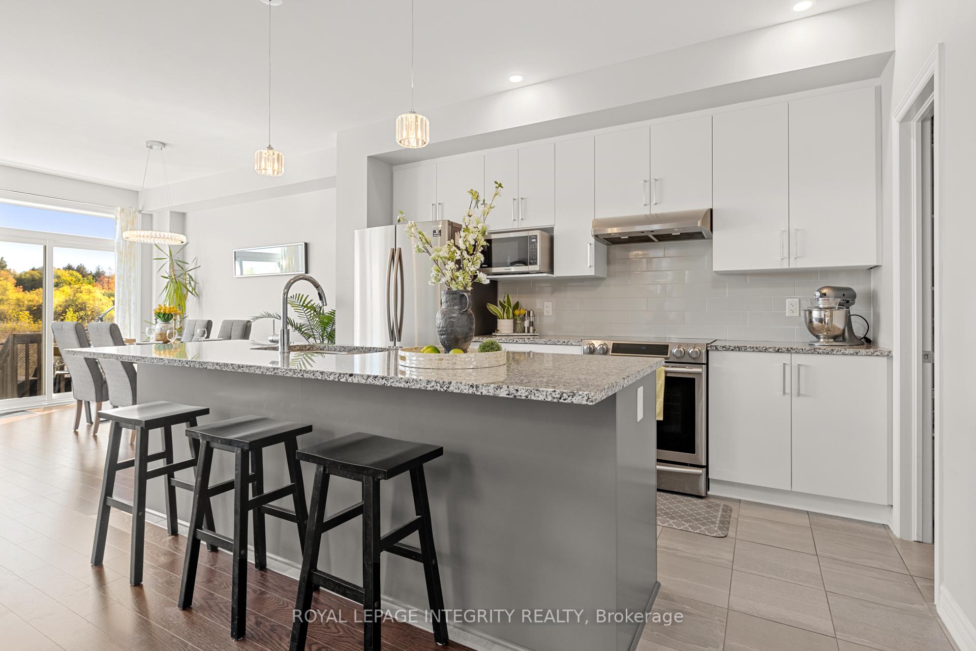 Photo 6 of 526 Jackdaw Avenue, Ottawa, Barrhaven - Half Moon Bay — HOMEH