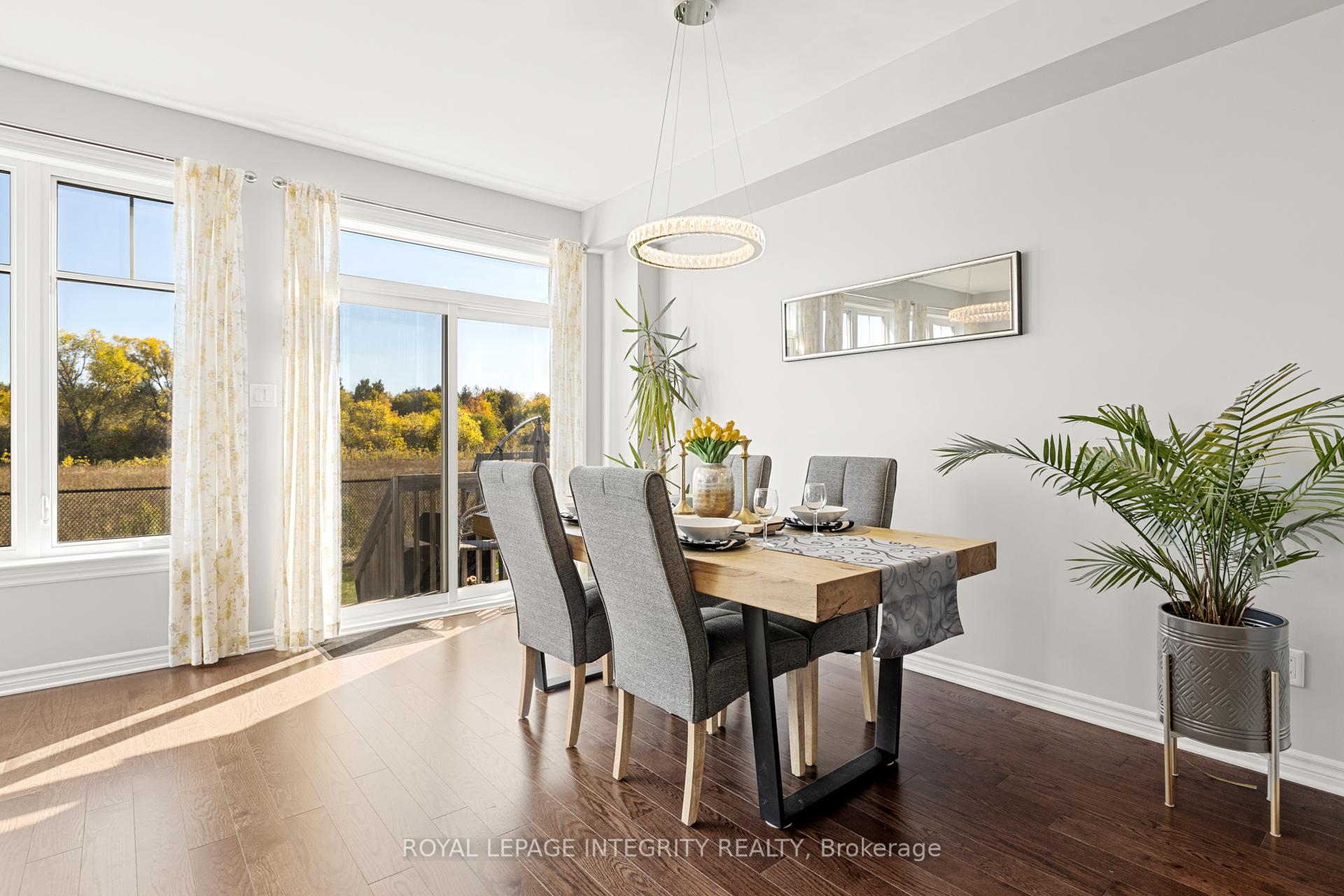 Photo 12 of 526 Jackdaw Avenue, Ottawa, Barrhaven - Half Moon Bay — HOMEH