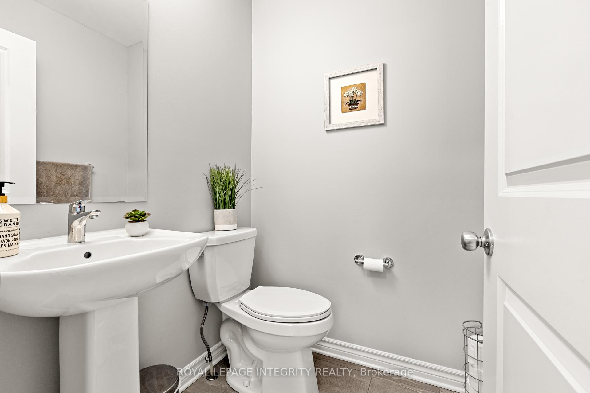 Photo 15 of 526 Jackdaw Avenue, Ottawa, Barrhaven - Half Moon Bay — HOMEH