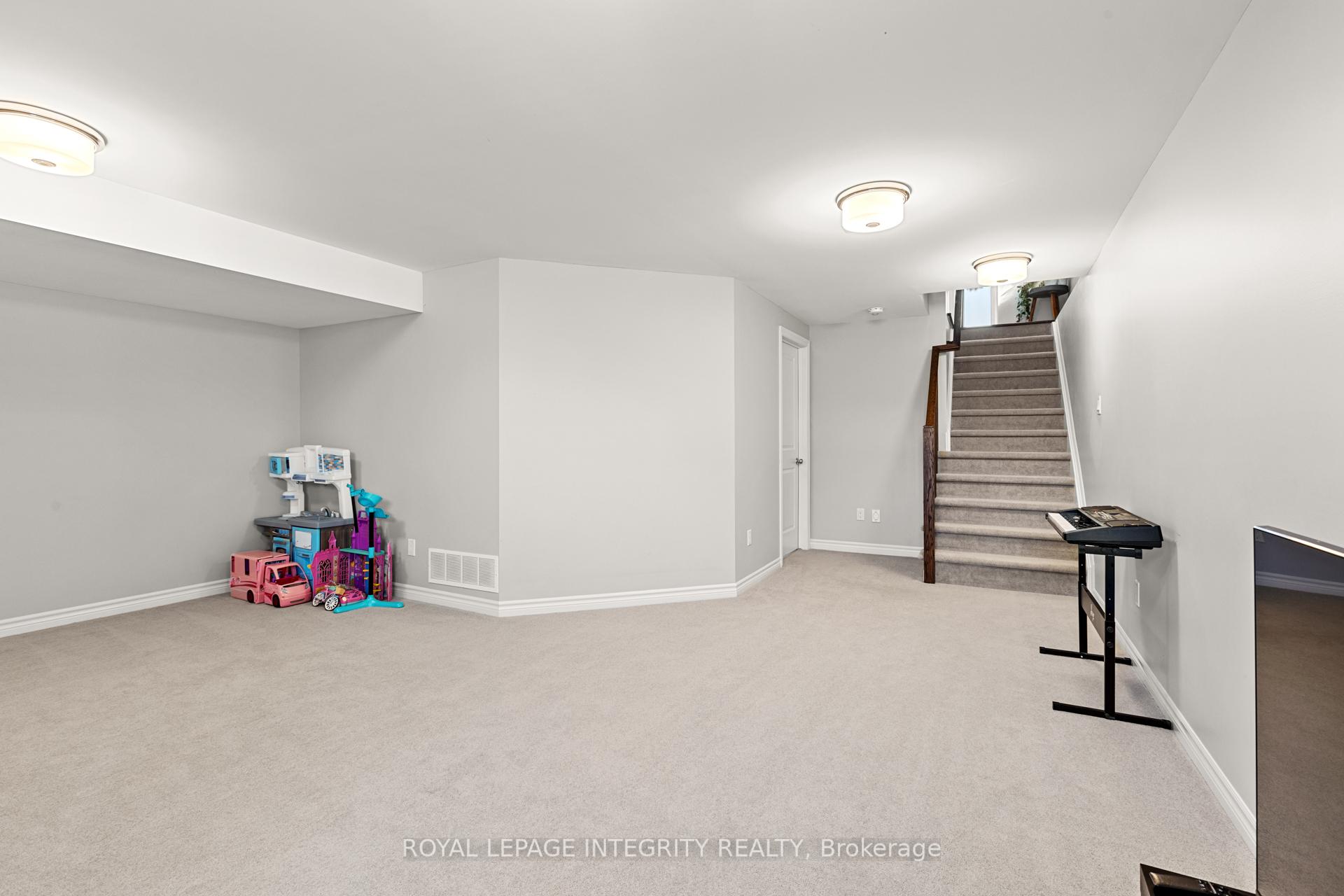 Photo 28 of 526 Jackdaw Avenue, Ottawa, Barrhaven - Half Moon Bay — HOMEH