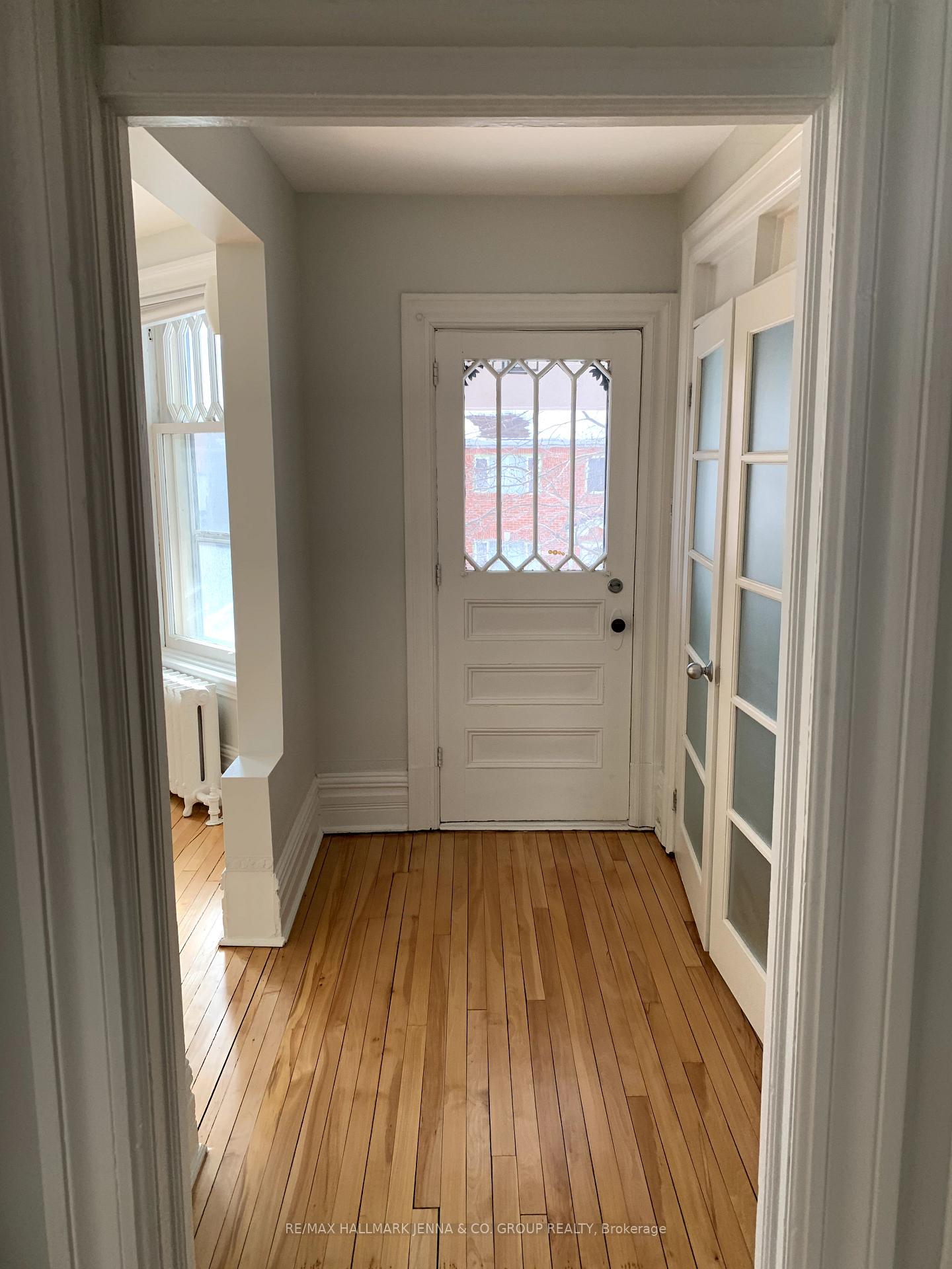 Photo 2 of Unit 2, 149 First Avenue, Ottawa, Glebe — HOMEH
