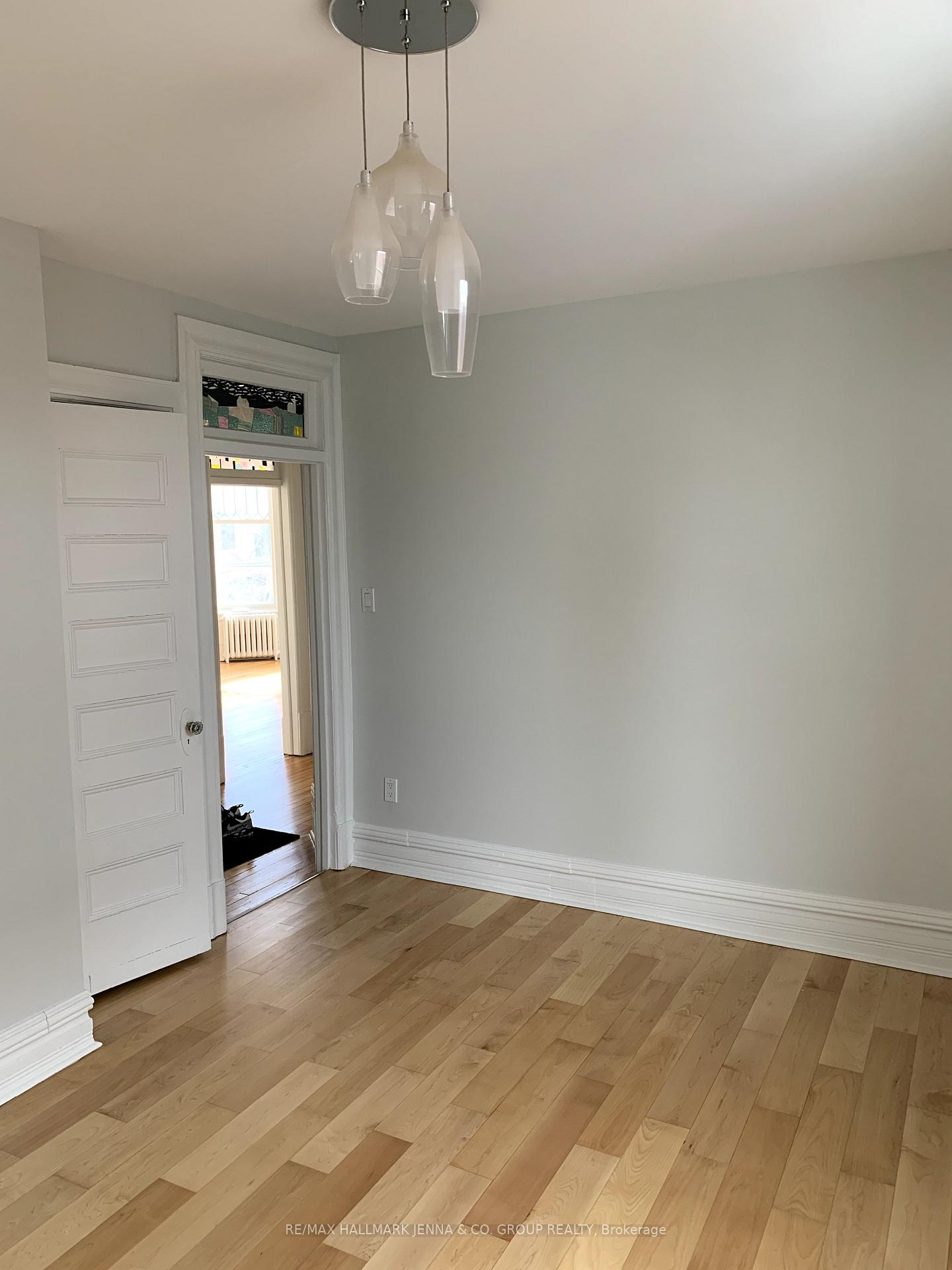 Photo 15 of Unit 2, 149 First Avenue, Ottawa, Glebe — HOMEH