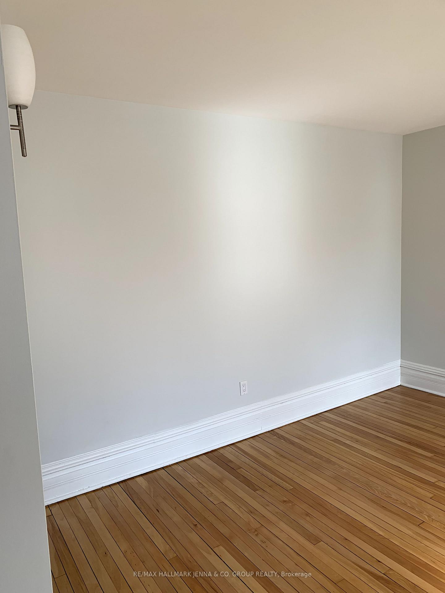 Photo 28 of Unit 2, 149 First Avenue, Ottawa, Glebe — HOMEH