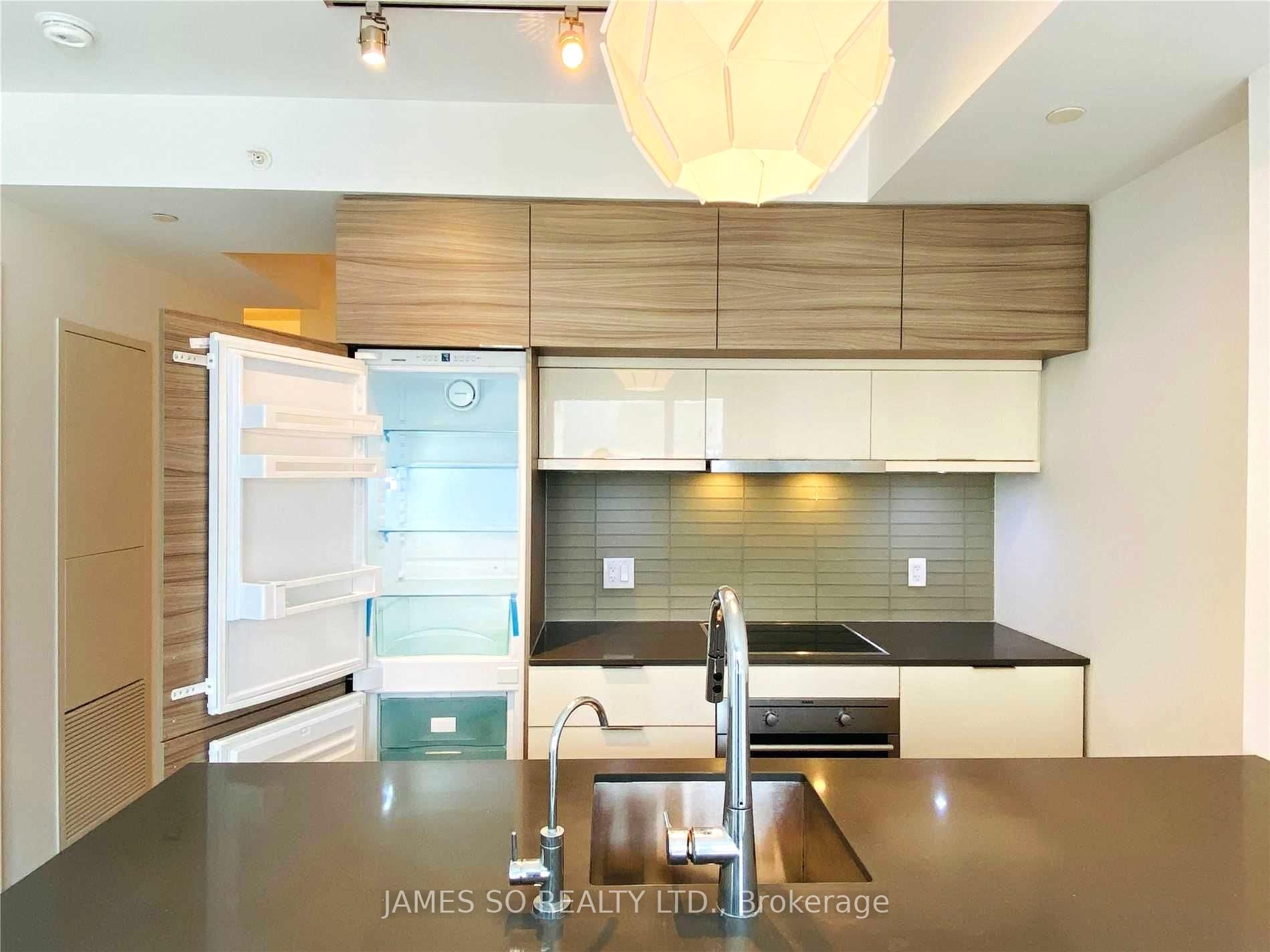 Photo 10 of Unit 1101, 88 Scott Street, Toronto, Church-Yonge Corridor — HOMEH
