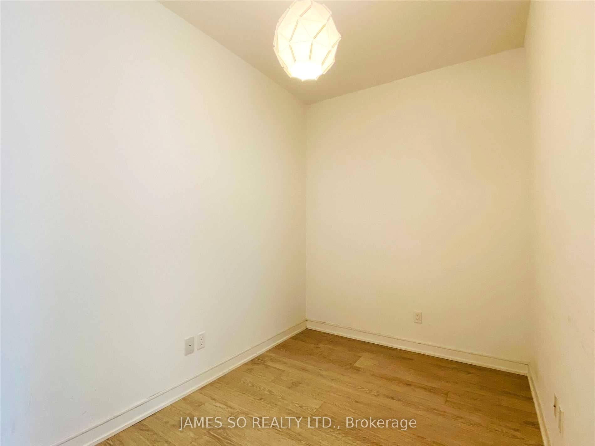 Photo 15 of Unit 1101, 88 Scott Street, Toronto, Church-Yonge Corridor — HOMEH