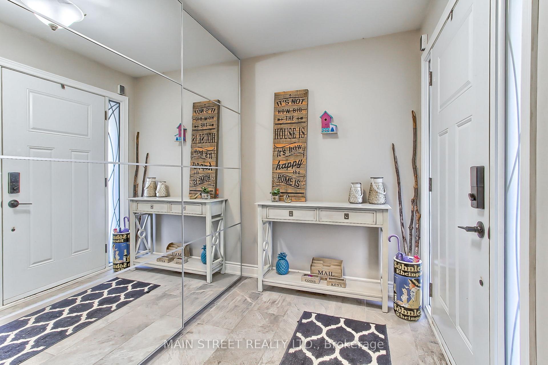 Photo 4 of 161 Primeau Drive, Aurora, Aurora Grove — HOMEH