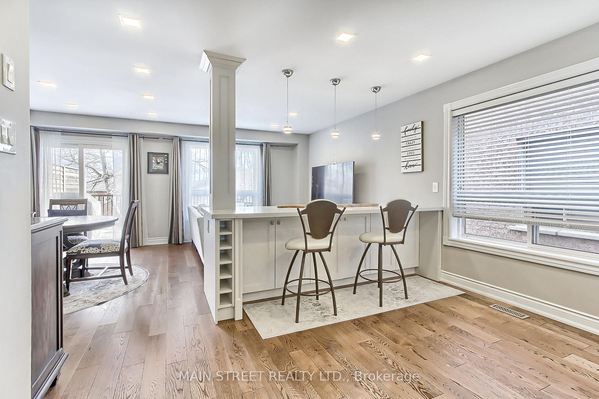 Photo 9 of 161 Primeau Drive, Aurora, Aurora Grove — HOMEH