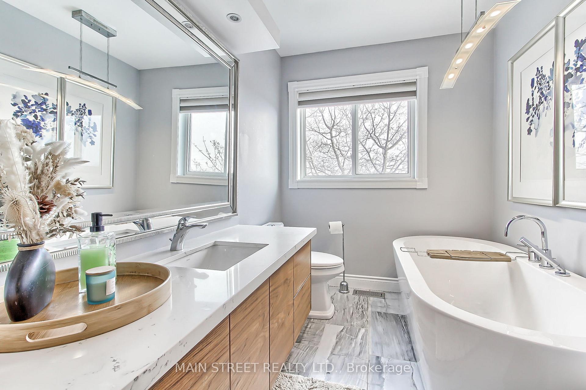 Photo 21 of 161 Primeau Drive, Aurora, Aurora Grove — HOMEH