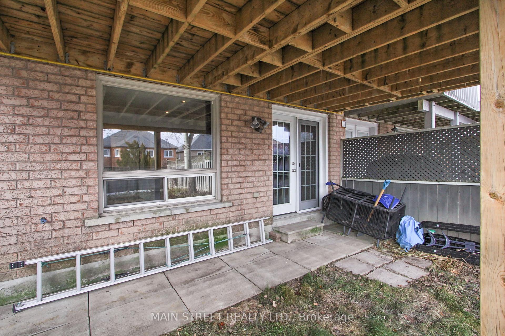 Photo 37 of 161 Primeau Drive, Aurora, Aurora Grove — HOMEH