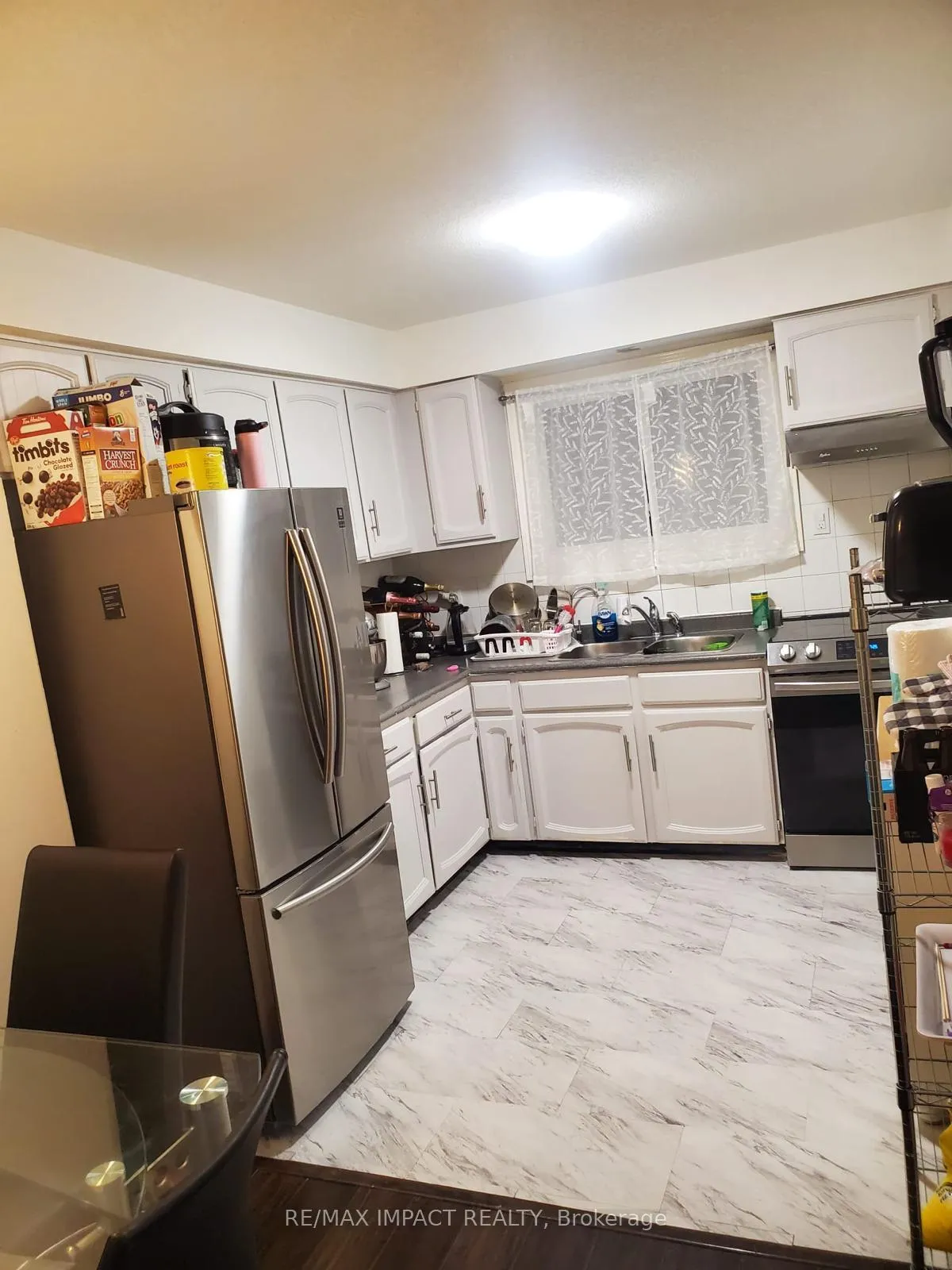 Photo 2 of Unit 17, 285 Bluevale Street N, Waterloo, Lincoln Heights — HOMEH