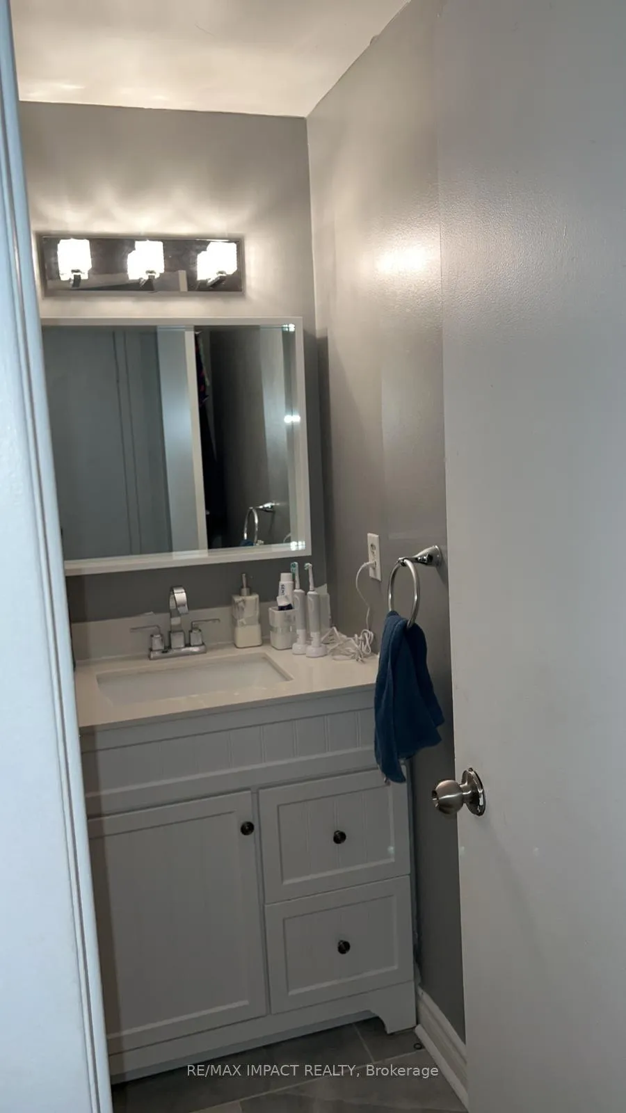 Photo 8 of Unit 17, 285 Bluevale Street N, Waterloo, Lincoln Heights — HOMEH
