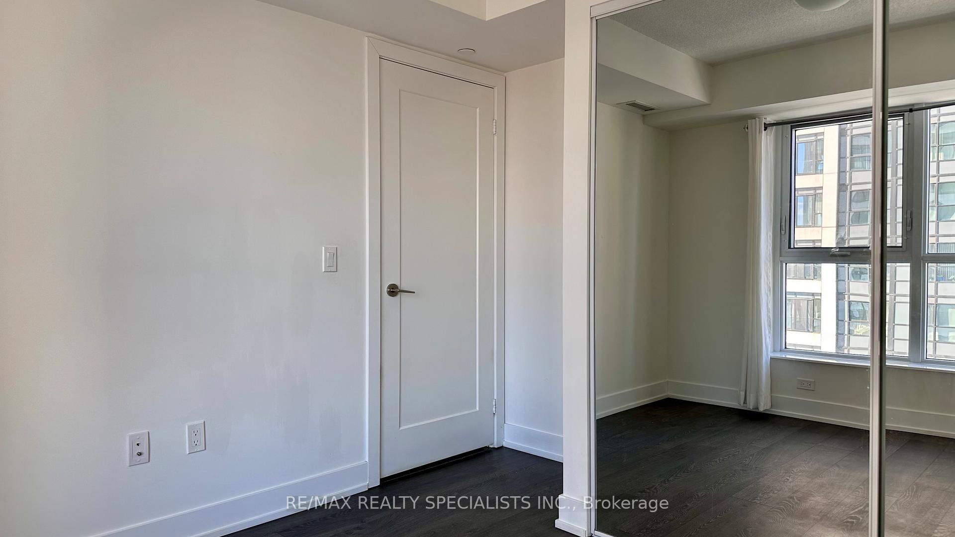 Photo 7 of Unit 1820, 9 Mabelle Avenue, Etobicoke, Islington-City Centre West — HOMEH