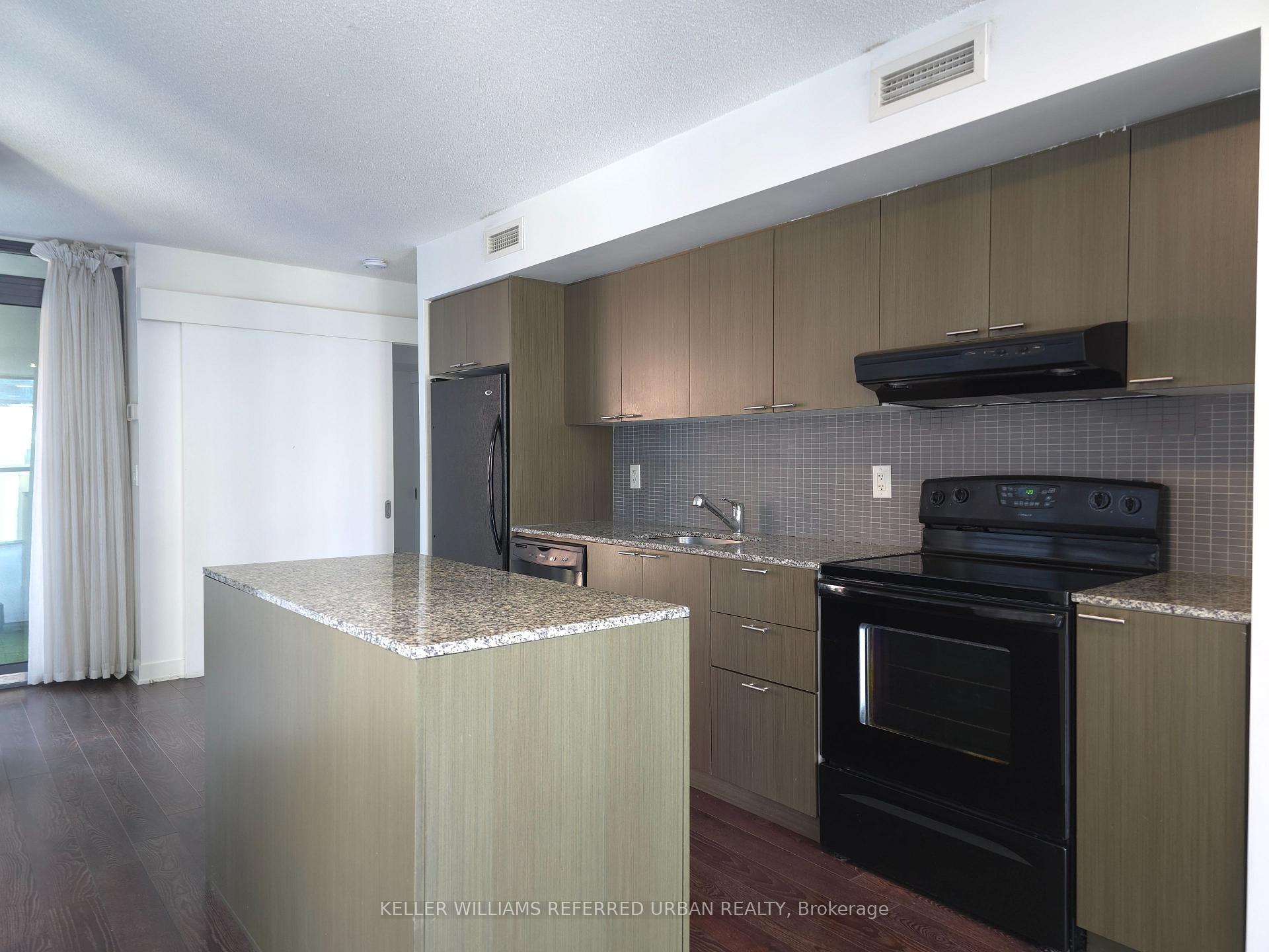 Photo 9 of Unit 807, 110 Charles Street E, Toronto, Church-Yonge Corridor — HOMEH
