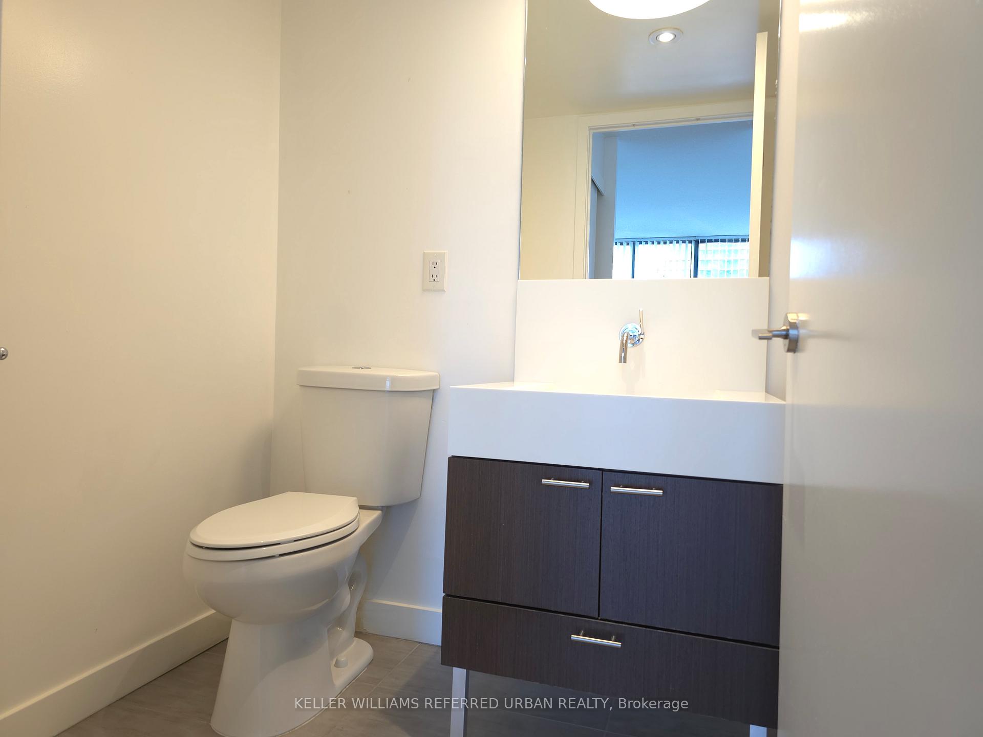 Photo 16 of Unit 807, 110 Charles Street E, Toronto, Church-Yonge Corridor — HOMEH