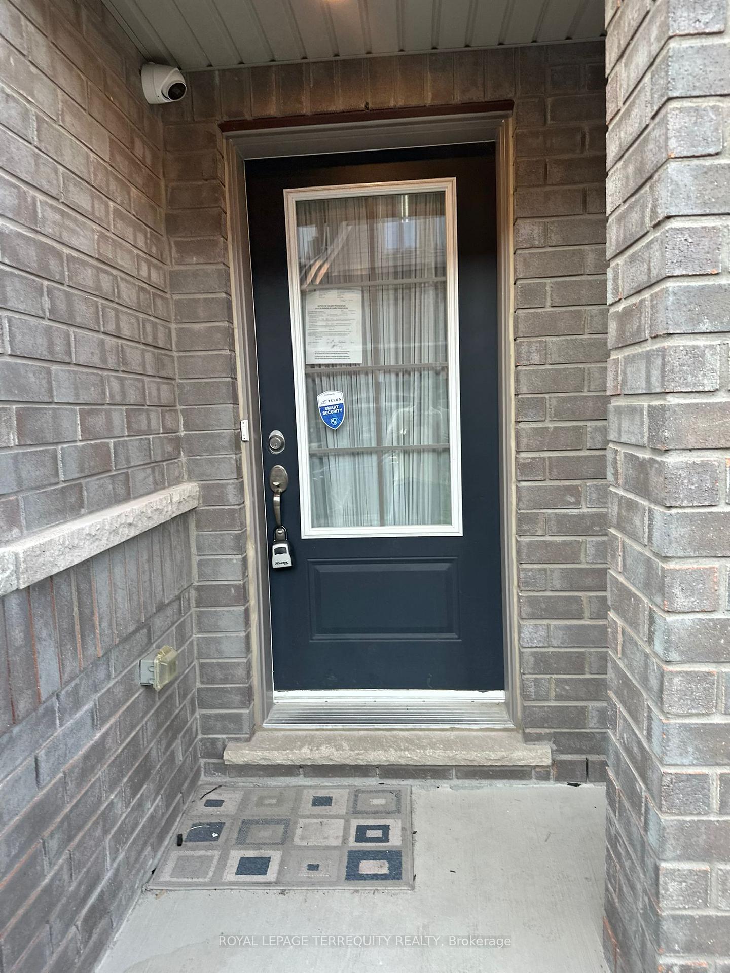 Photo 3 of Unit 118, 2557 Barbarolli Path, Oshawa, Windfields — HOMEH