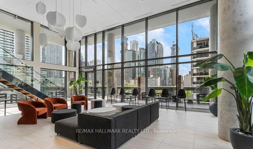 Photo 19 of Unit 1704, 81 Wellesley Street E, Toronto, Church-Yonge Corridor — HOMEH