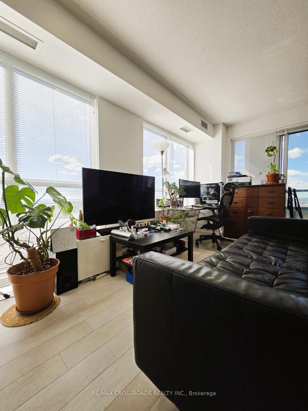 Photo 11 of Unit 2709, 20 Thomas Riley Road, Etobicoke, Islington-City Centre West — HOMEH