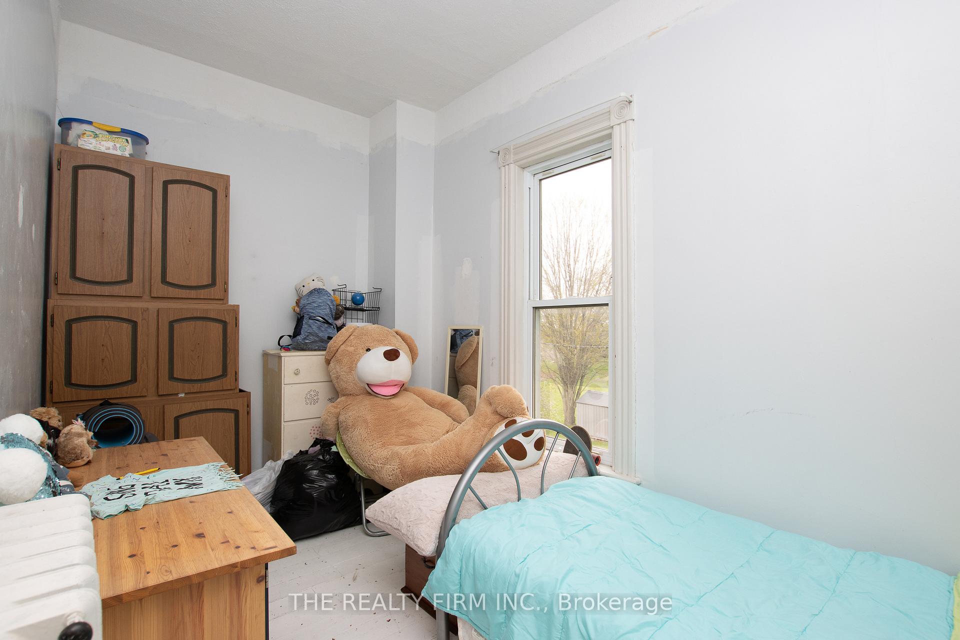 Photo 25 of 45004 Talbot Line, Central Elgin, Rural Central Elgin — HOMEH