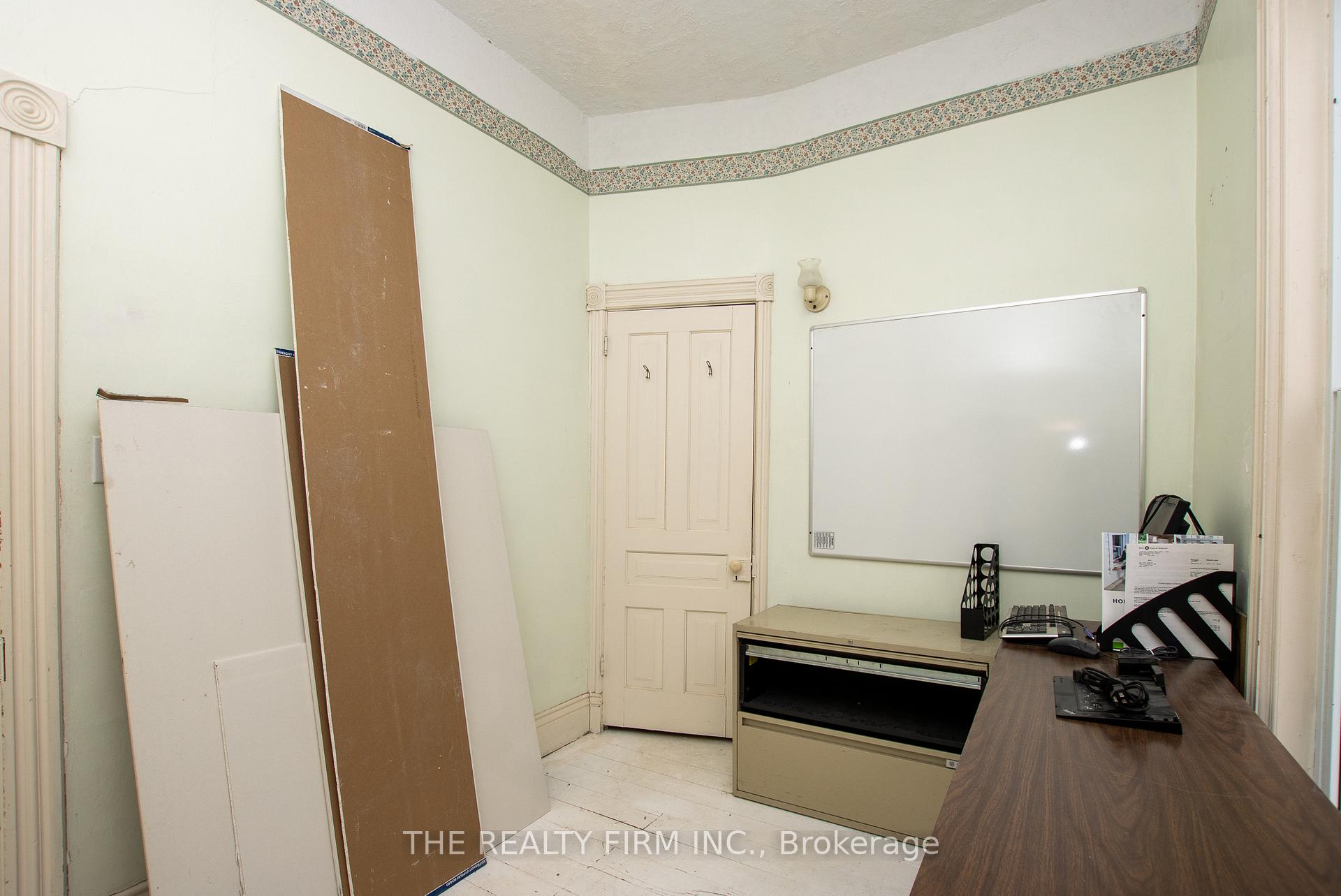 Photo 28 of 45004 Talbot Line, Central Elgin, Rural Central Elgin — HOMEH