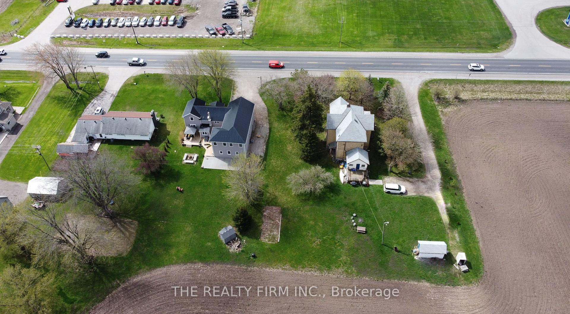 Photo 37 of 45004 Talbot Line, Central Elgin, Rural Central Elgin — HOMEH