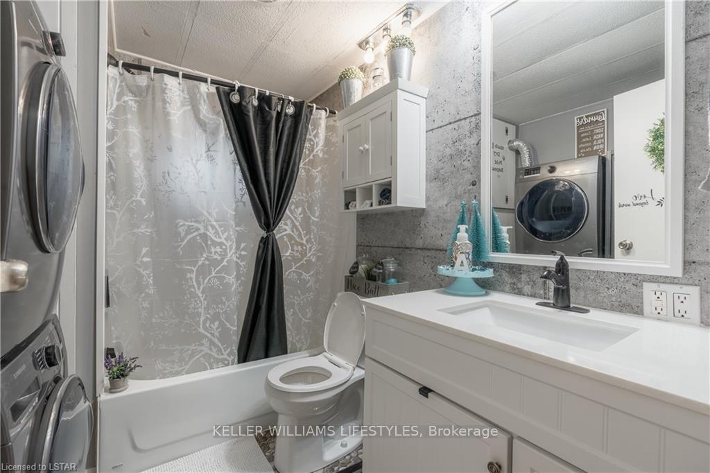Photo 16 of 38 Maple Drive, Central Huron, Goderich — HOMEH
