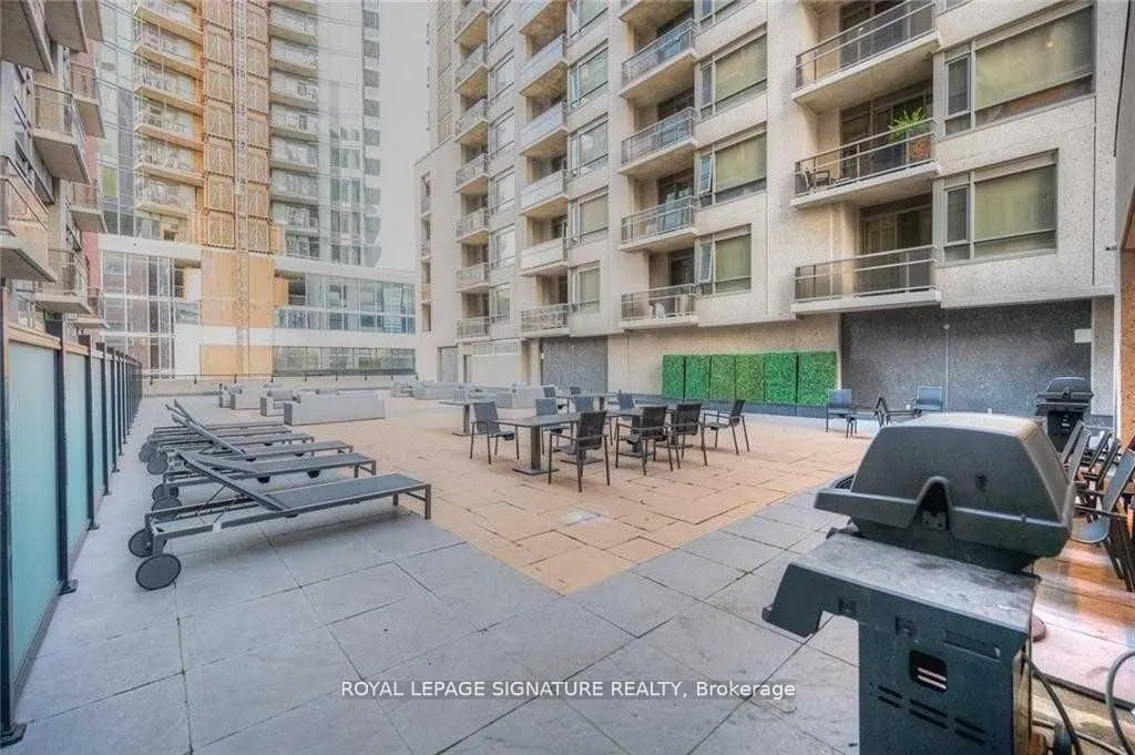 Photo 18 of Unit 1110, 150 Main Street W, Hamilton, Central — HOMEH