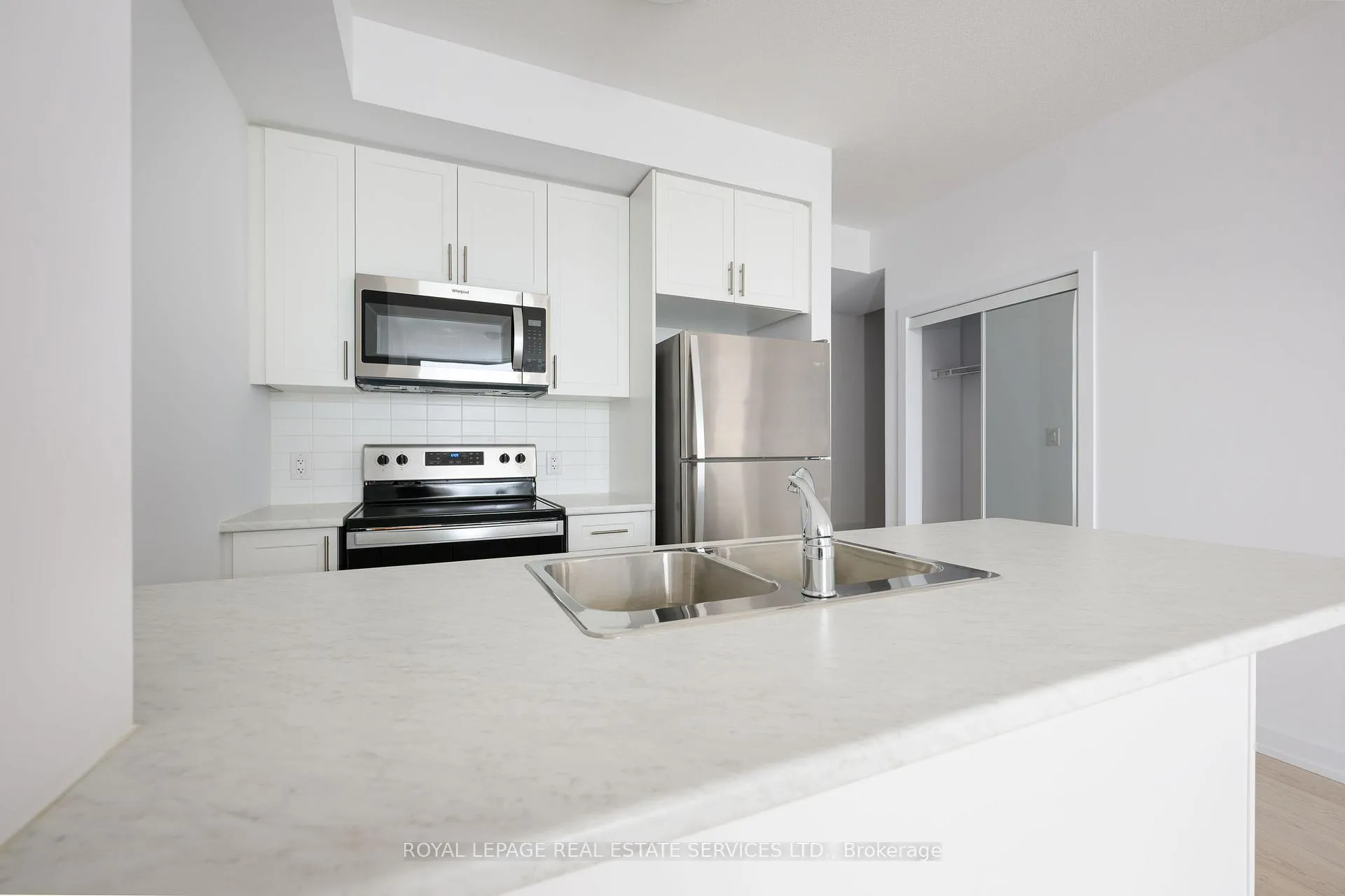 Photo 10 of Unit 231, 450 Dundas Street E, Hamilton, Waterdown — HOMEH