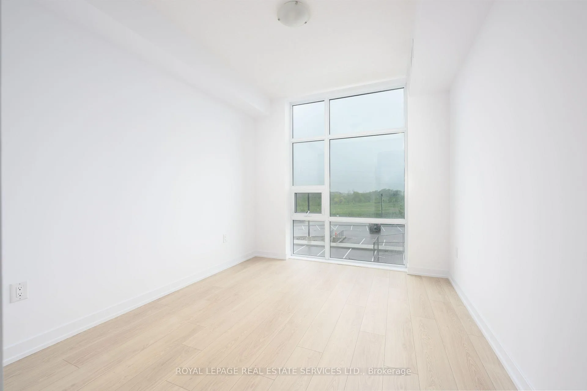 Photo 18 of Unit 231, 450 Dundas Street E, Hamilton, Waterdown — HOMEH