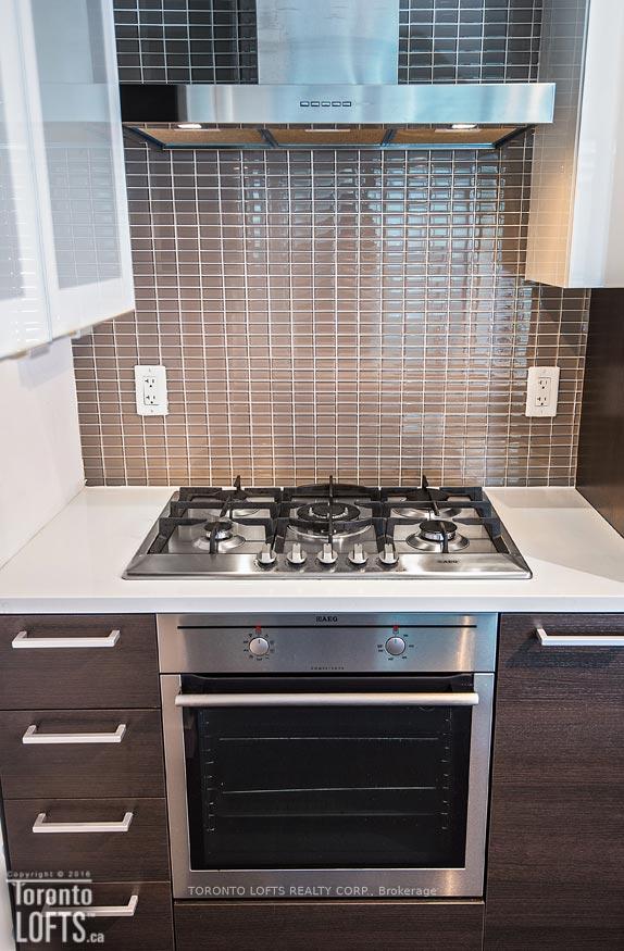 Photo 6 of Unit 611, 90 Broadview Avenue, Toronto, South Riverdale — HOMEH