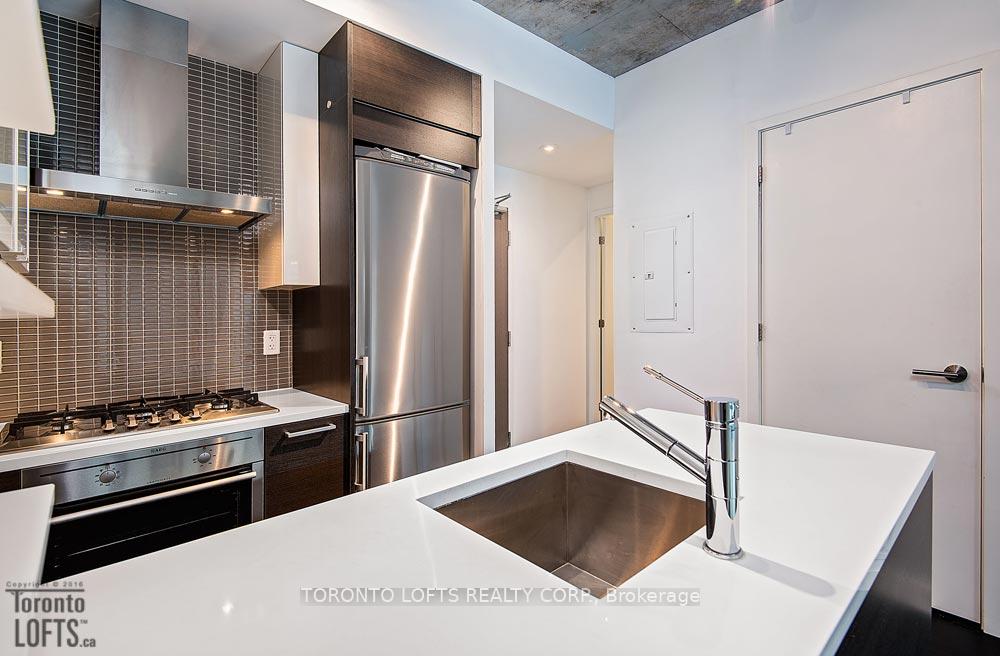 Photo 14 of Unit 611, 90 Broadview Avenue, Toronto, South Riverdale — HOMEH