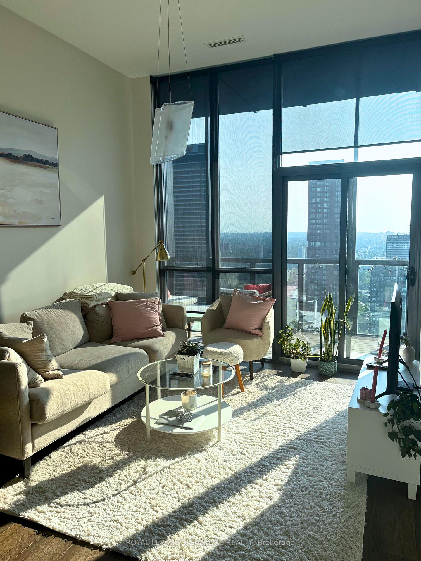 Photo 2 of Unit 4408, 110 Charles Street E, Toronto, Church-Yonge Corridor — HOMEH