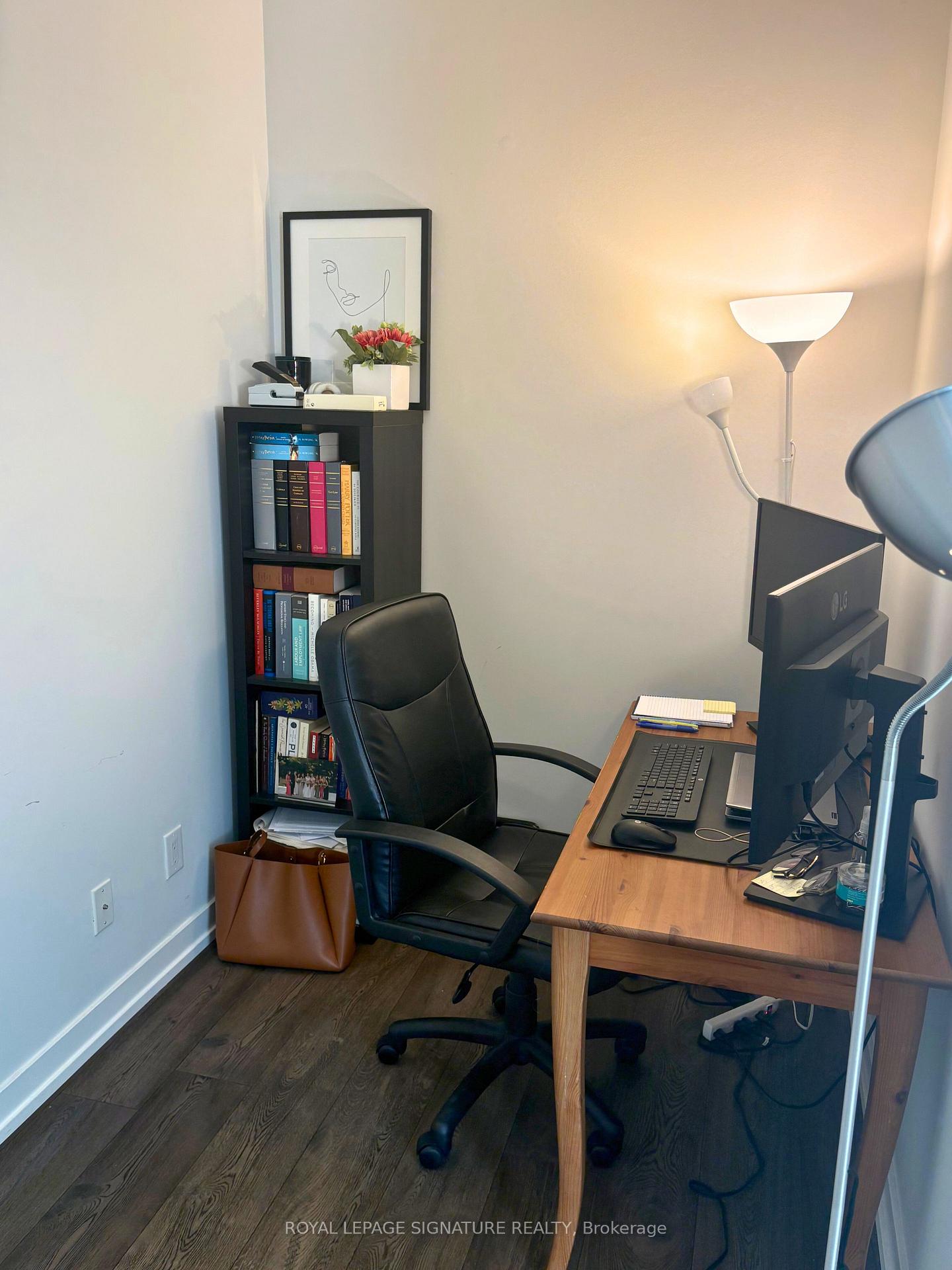 Photo 4 of Unit 4408, 110 Charles Street E, Toronto, Church-Yonge Corridor — HOMEH