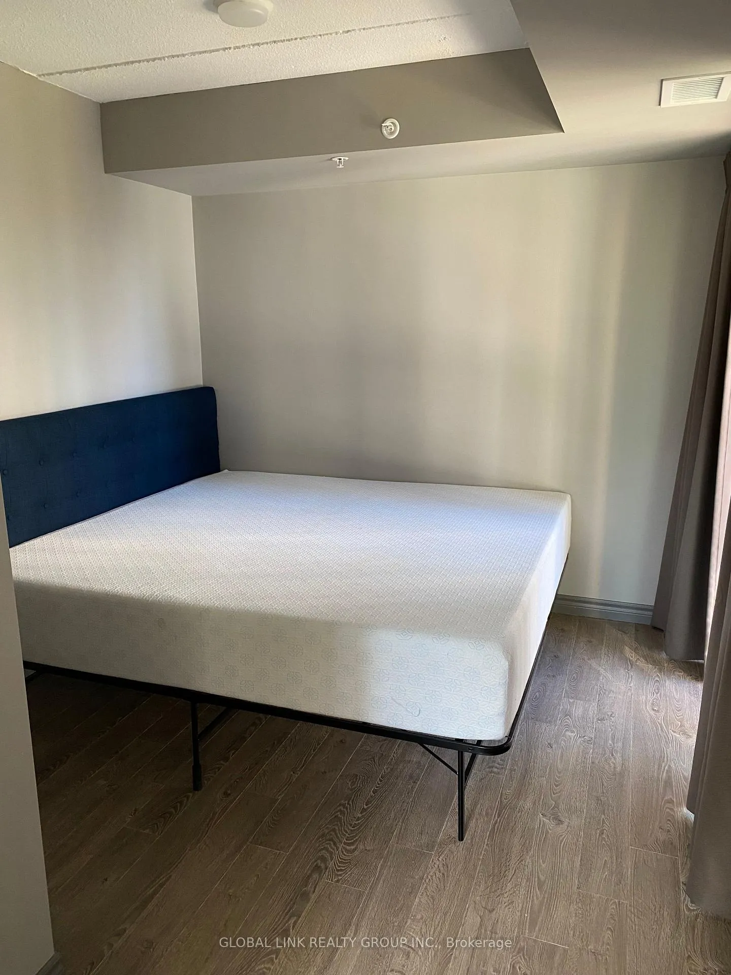 Photo 3 of Unit 702, 321 Spruce Street, Waterloo, Lakeshore Village — HOMEH