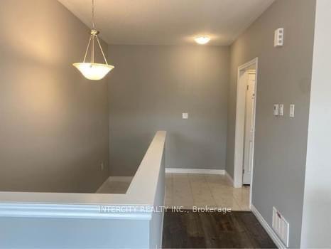 Photo 12 of 46 Wheat Lane, Kitchener — HOMEH