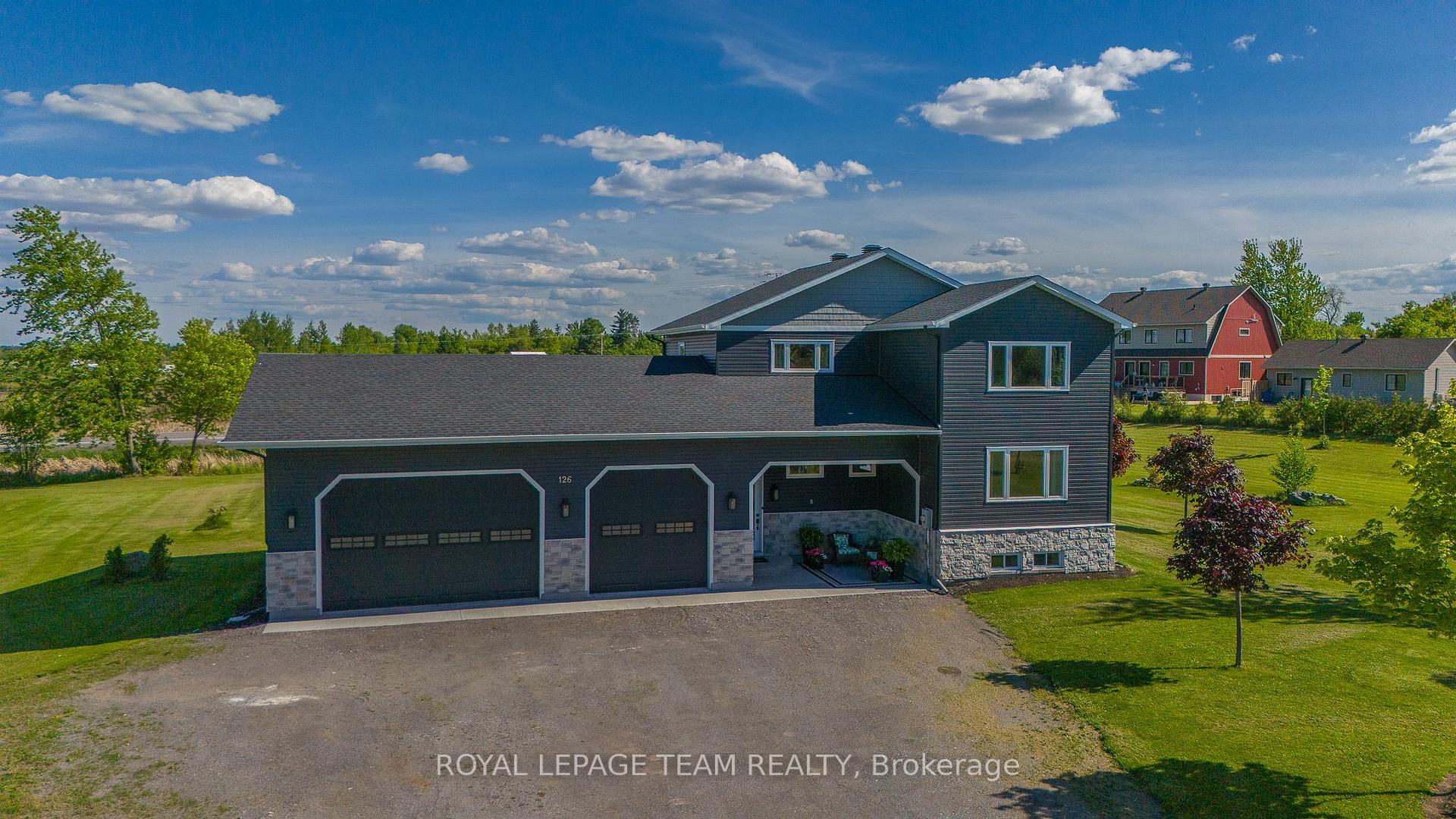 Photo 1 of 126 Grasshopper Lane, Ottawa, Dunrobin Shores — HOMEH