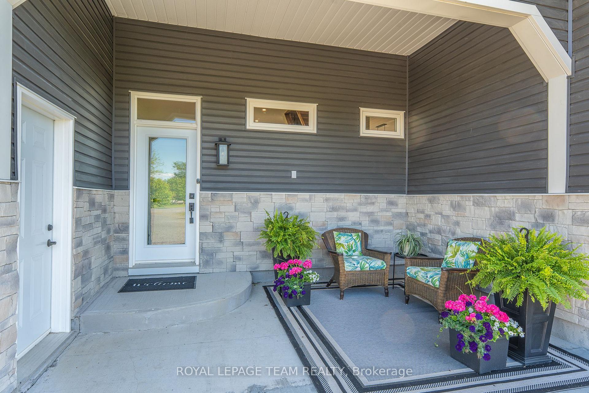 Photo 7 of 126 Grasshopper Lane, Ottawa, Dunrobin Shores — HOMEH