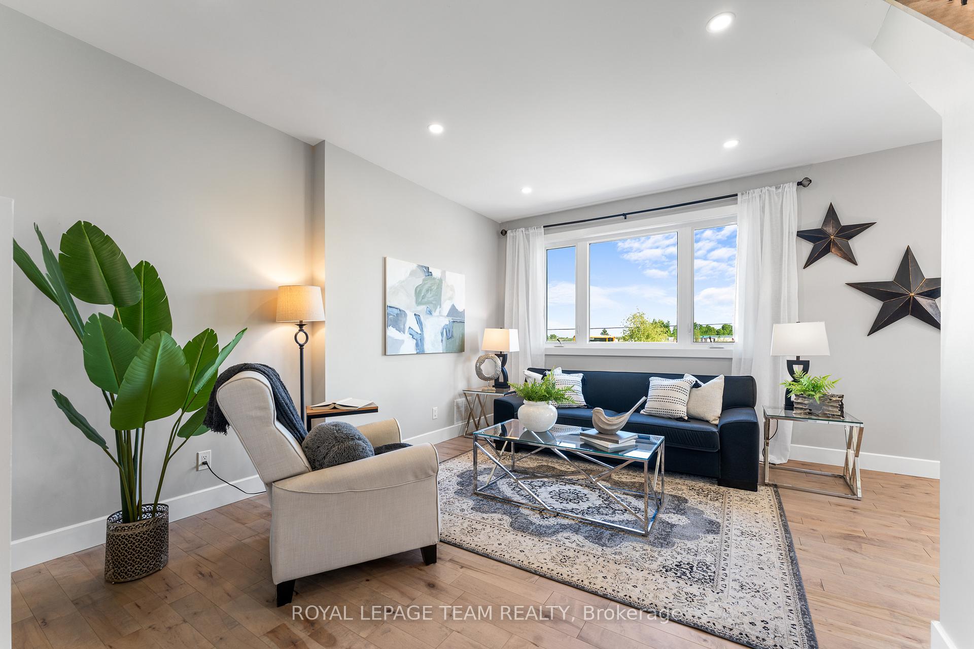 Photo 16 of 126 Grasshopper Lane, Ottawa, Dunrobin Shores — HOMEH
