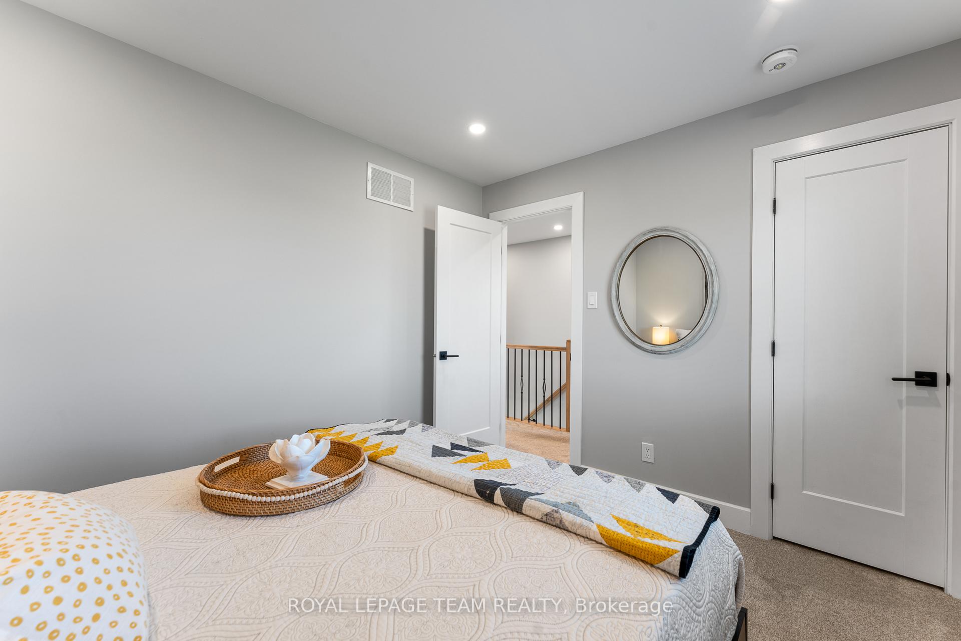Photo 30 of 126 Grasshopper Lane, Ottawa, Dunrobin Shores — HOMEH