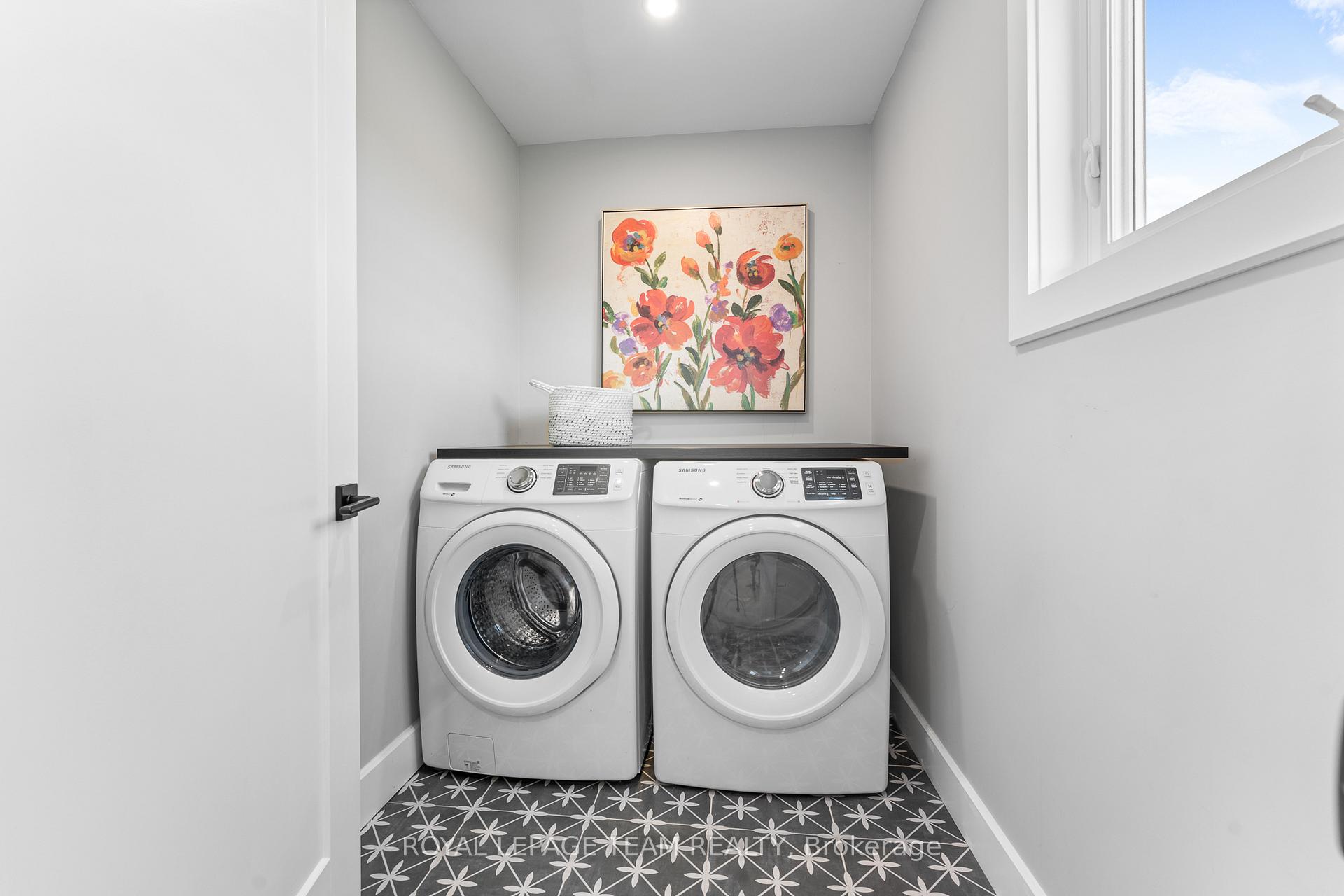 Photo 34 of 126 Grasshopper Lane, Ottawa, Dunrobin Shores — HOMEH